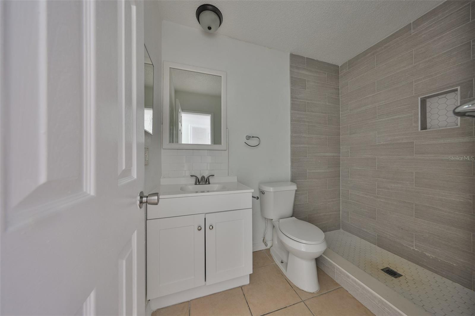 11708 BALM RIVERVIEW RD — photo 30