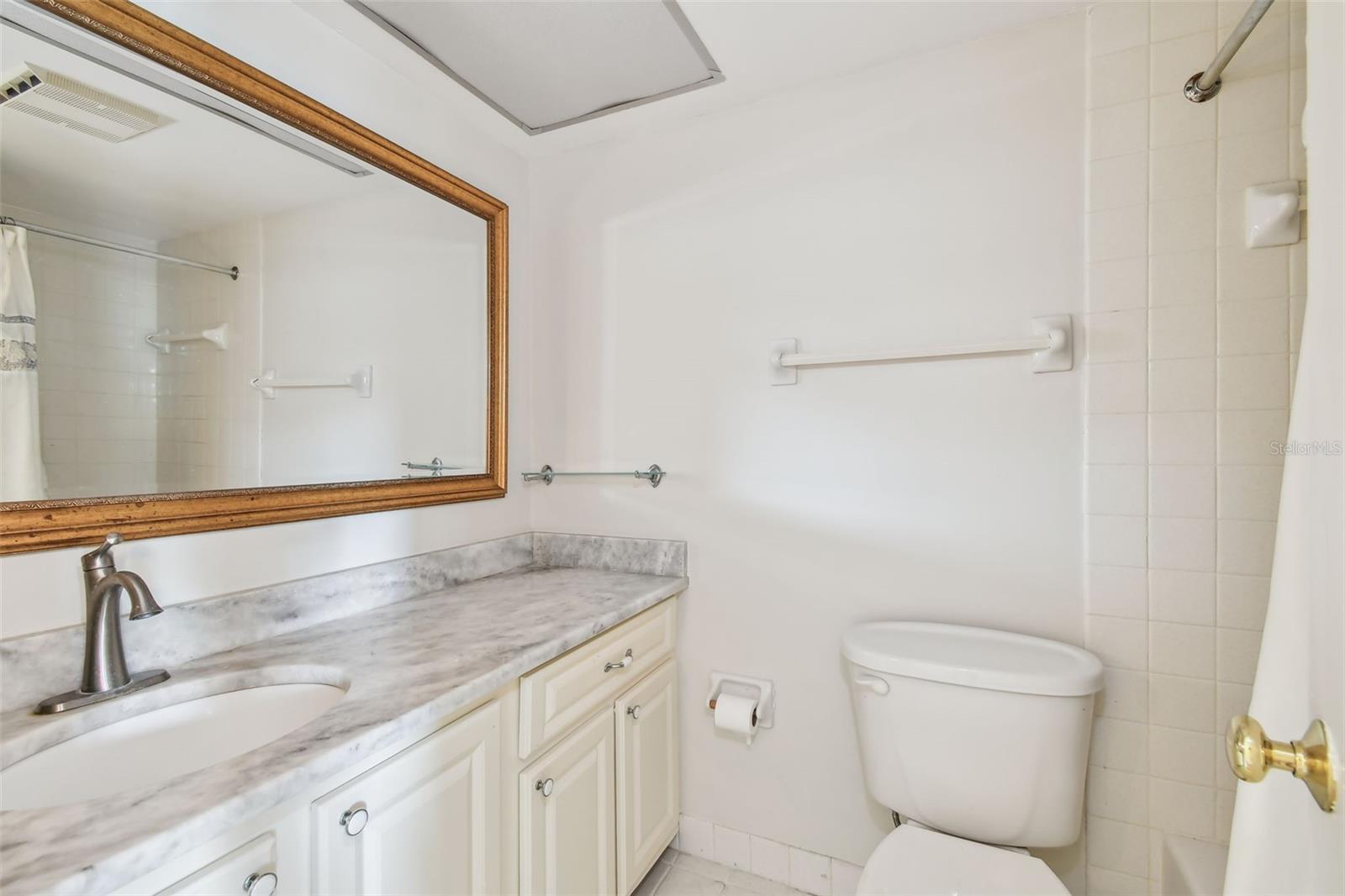 5095 BAY ST NE #103 — photo 14