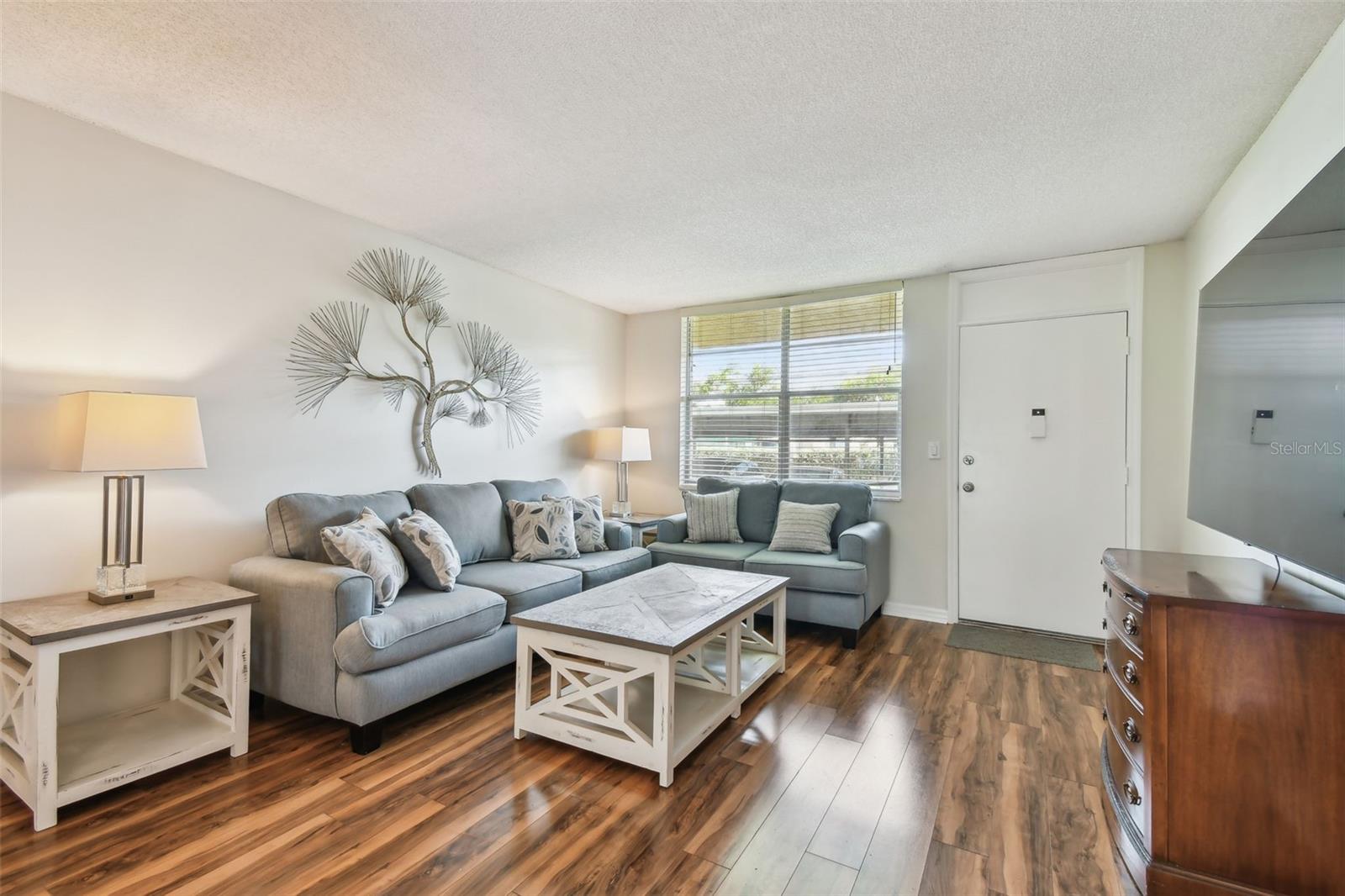 5095 BAY ST NE #103 — photo 5