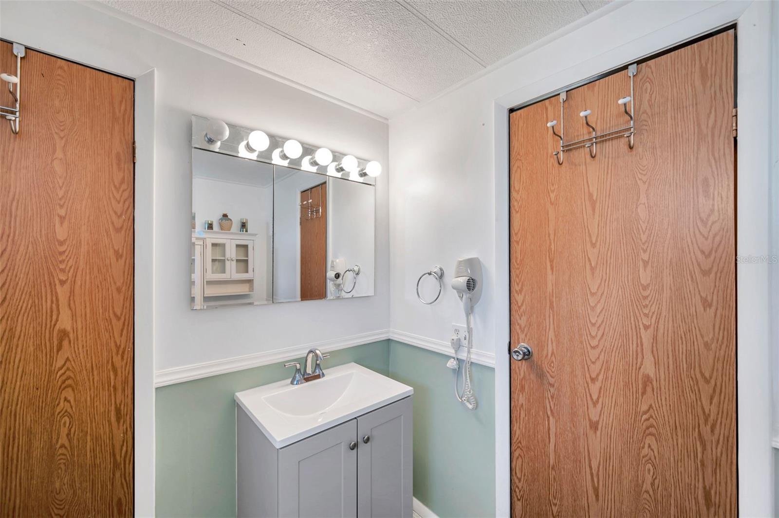 605 MOUNT LANCASTER AVE NE #634 — photo 34