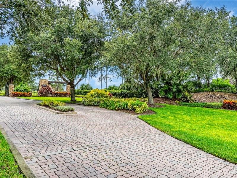 5054 LAKE TOSCANA DR — photo 56
