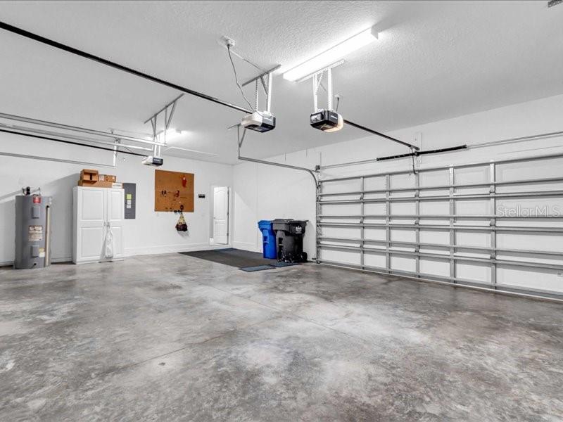 5054 LAKE TOSCANA DR — photo 40