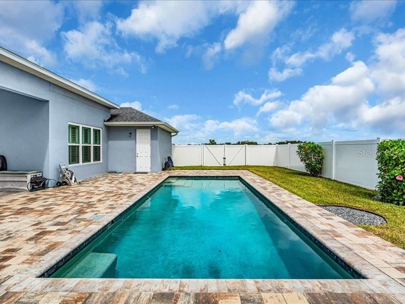 5054 LAKE TOSCANA DR — photo 43