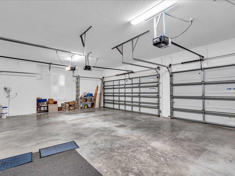 5054 LAKE TOSCANA DR — photo 39
