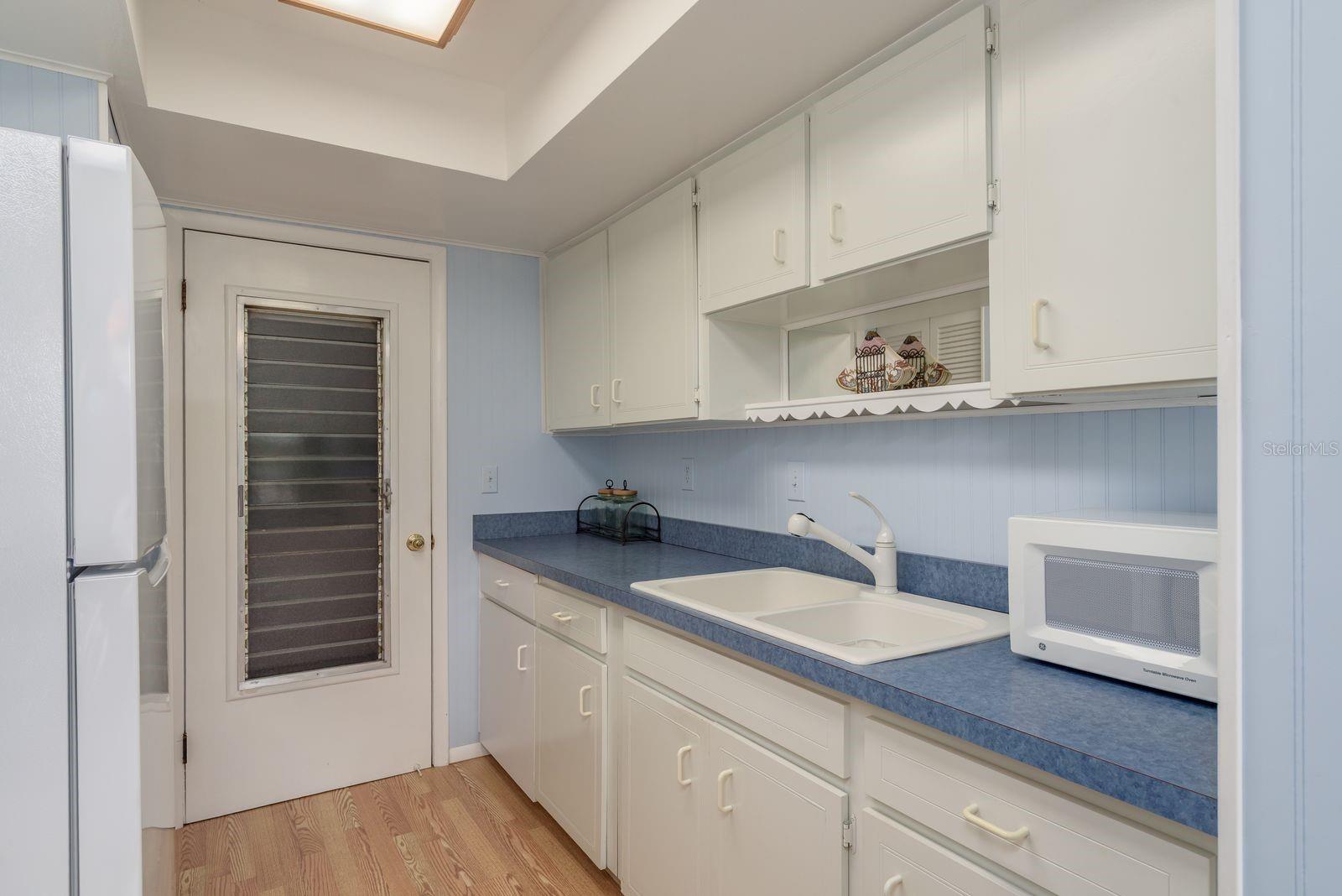2738 SHERBROOKE LN #C — photo 12