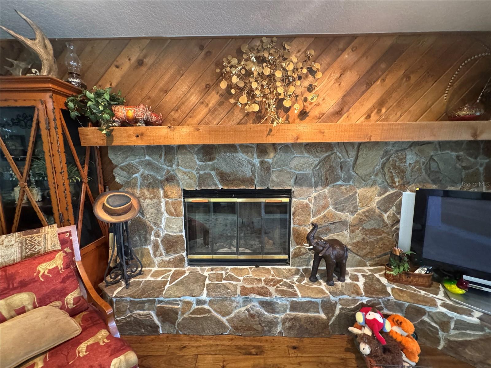 3545 LAKE PADGETT DR — photo 17