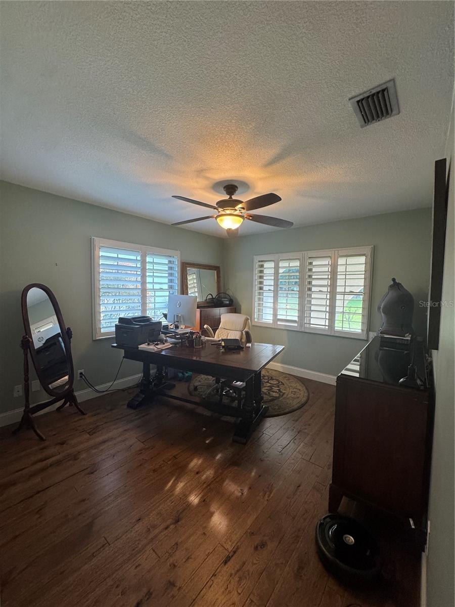 3545 LAKE PADGETT DR — photo 38