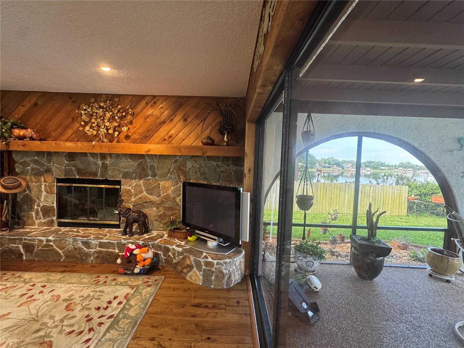 3545 LAKE PADGETT DR — photo 18