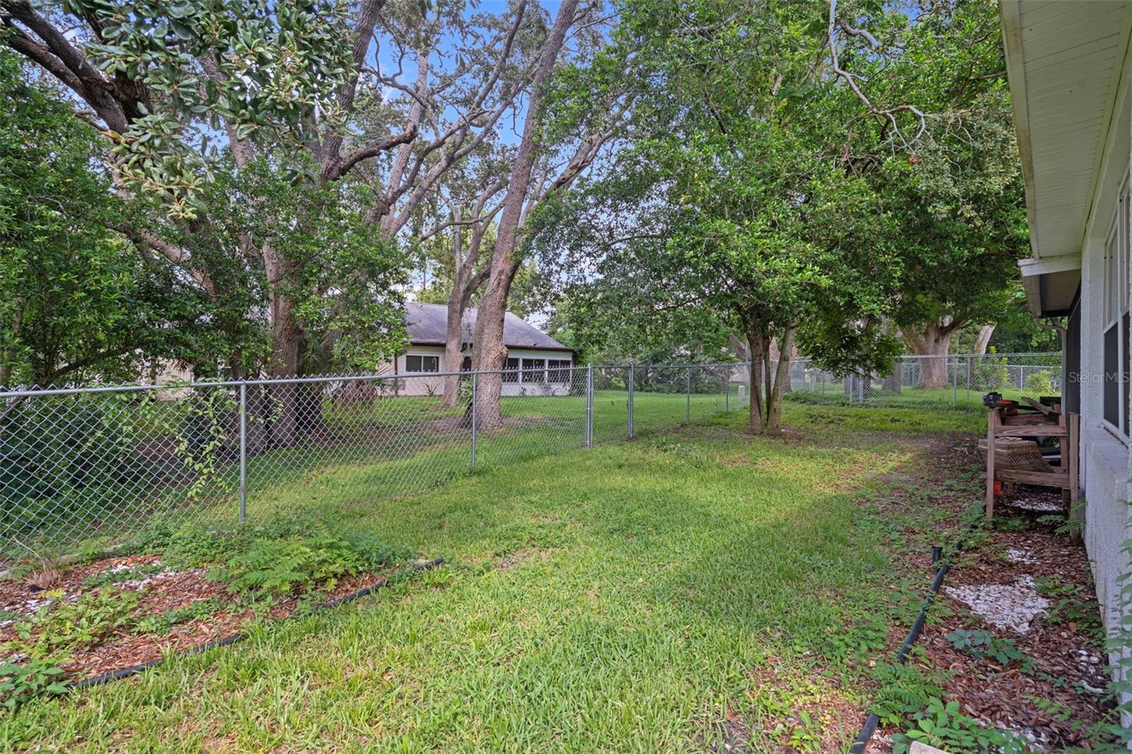12514 COFFEE HILL ROW — photo 36