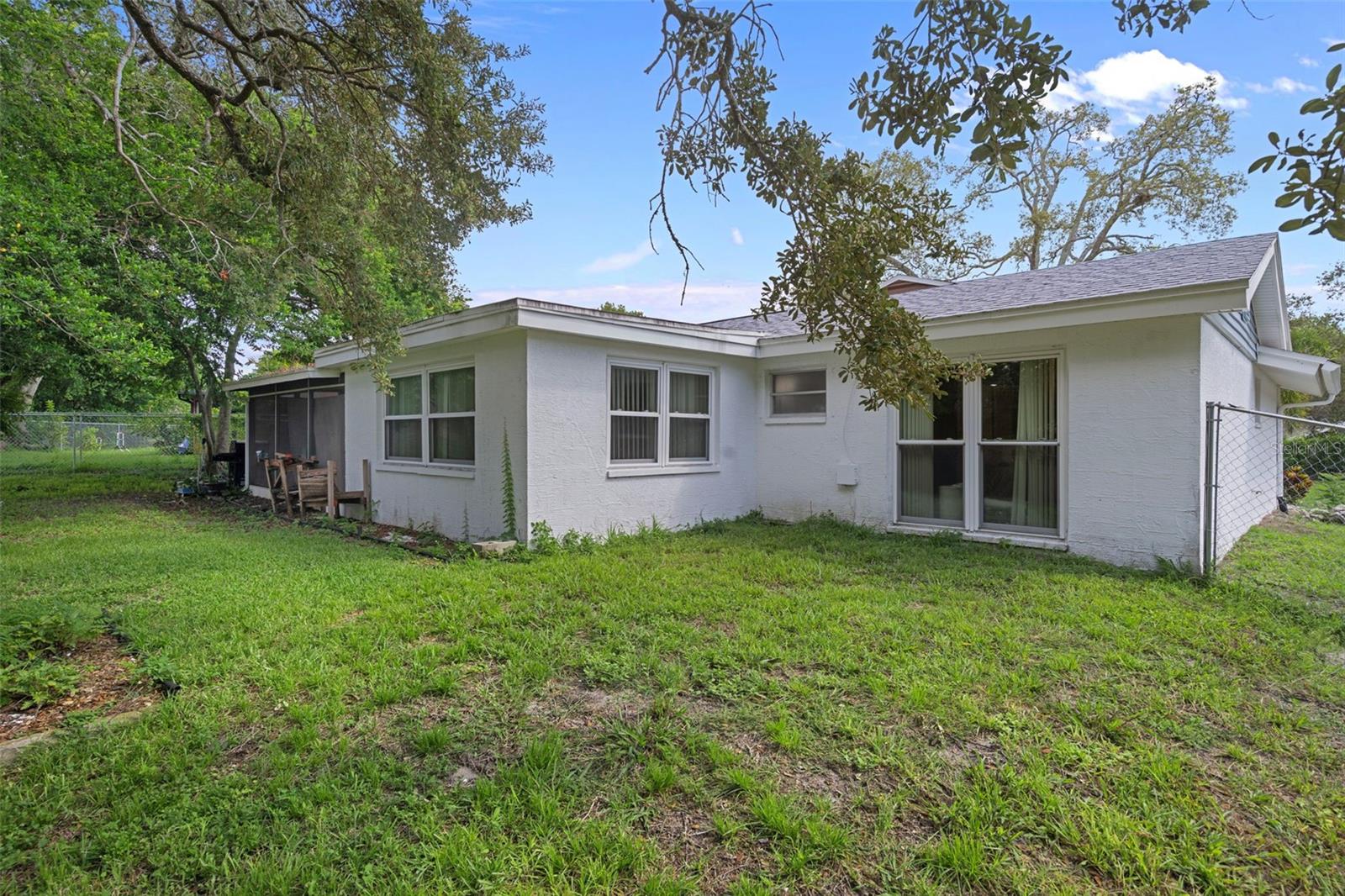 12514 COFFEE HILL ROW — photo 34