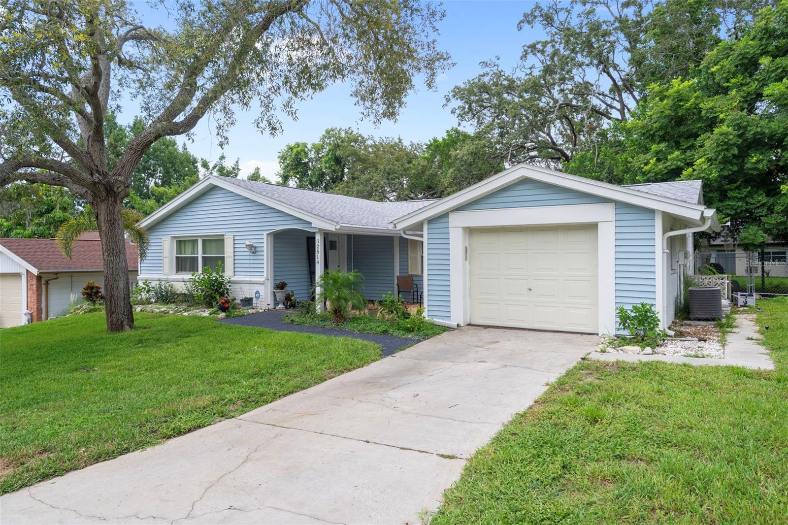 12514 COFFEE HILL ROW — photo 3