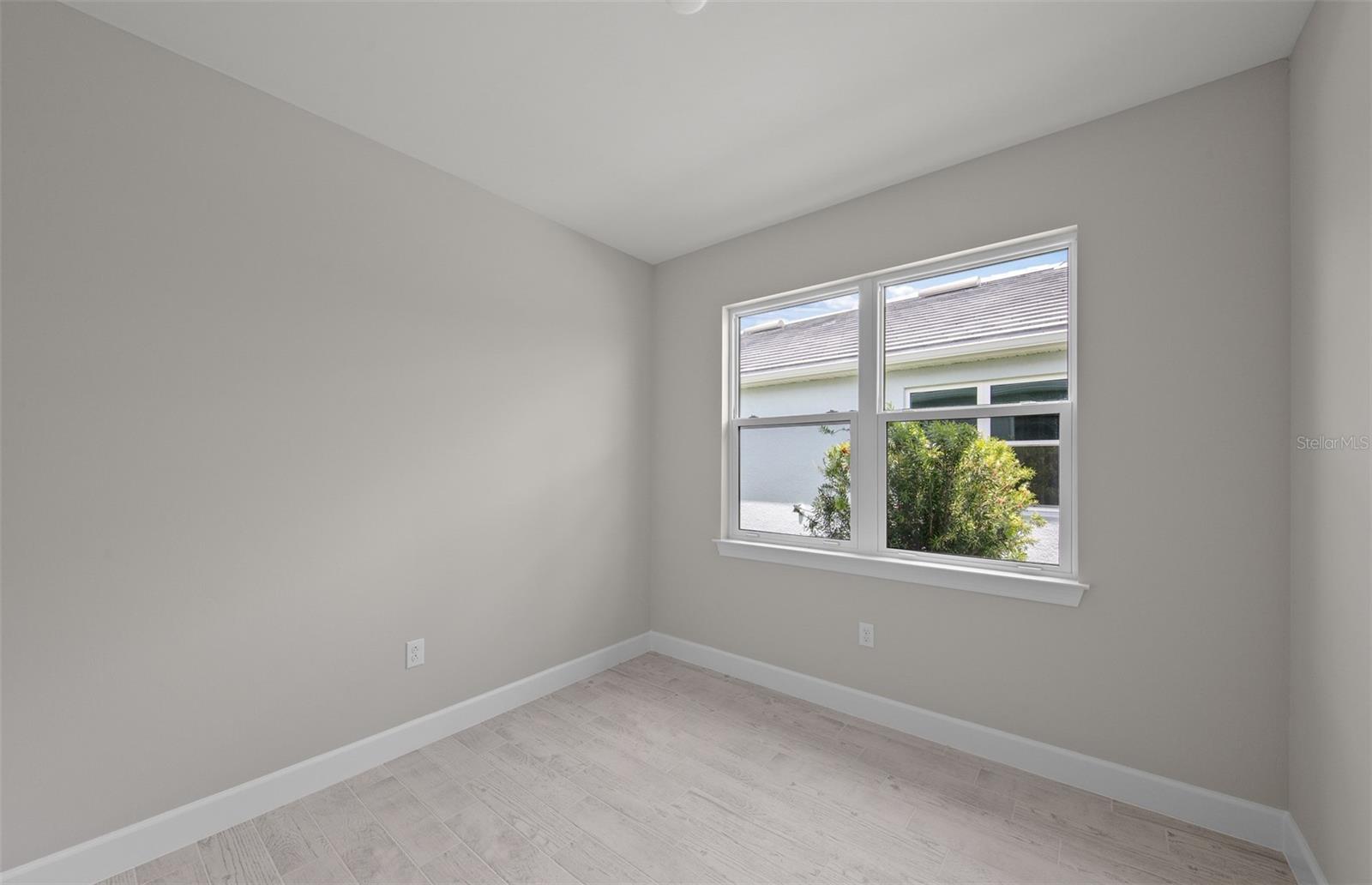 1828 SILVER SHORES BLVD — photo 11