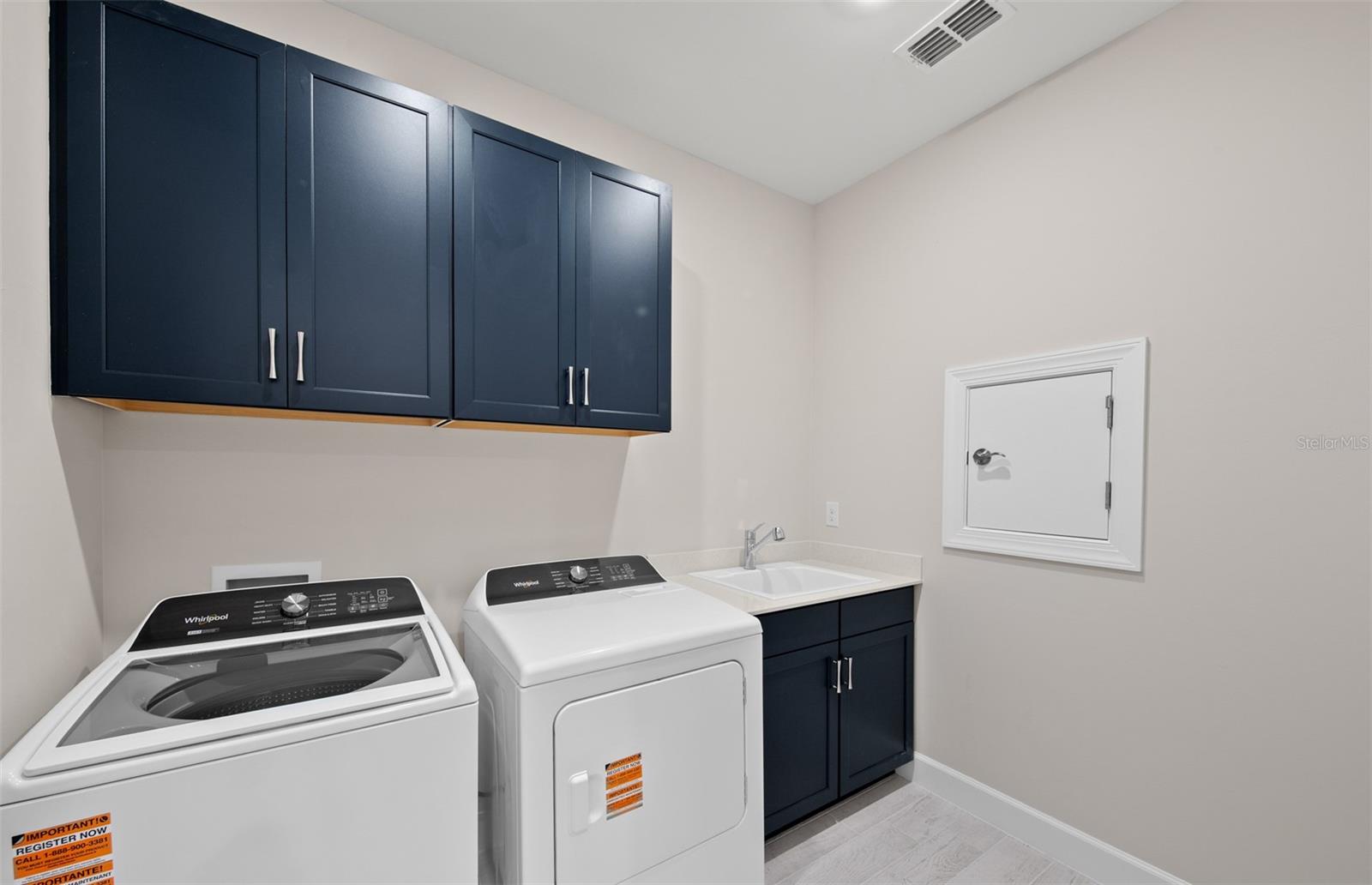 1828 SILVER SHORES BLVD — photo 13