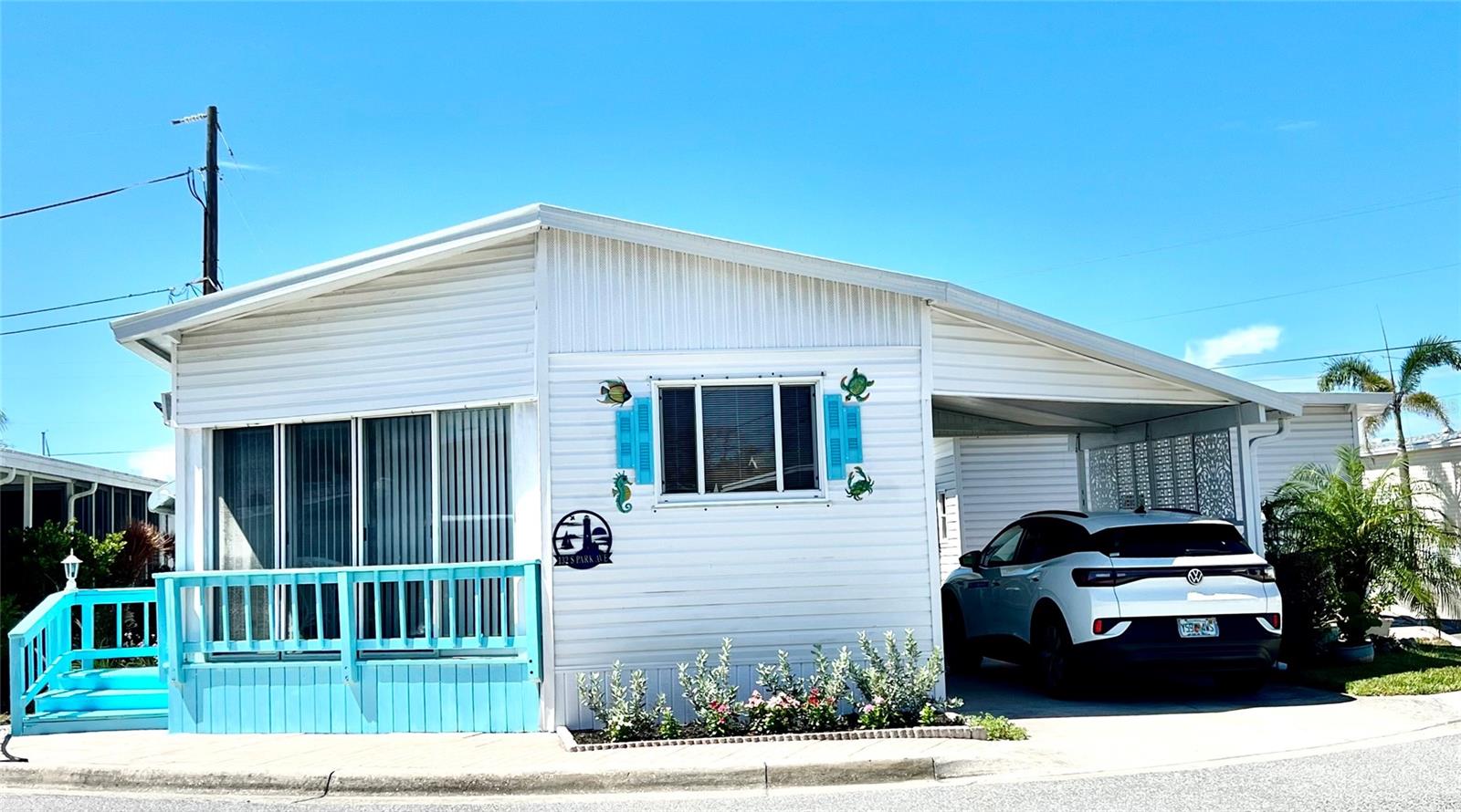 132 S PARK DR #132 — photo 2