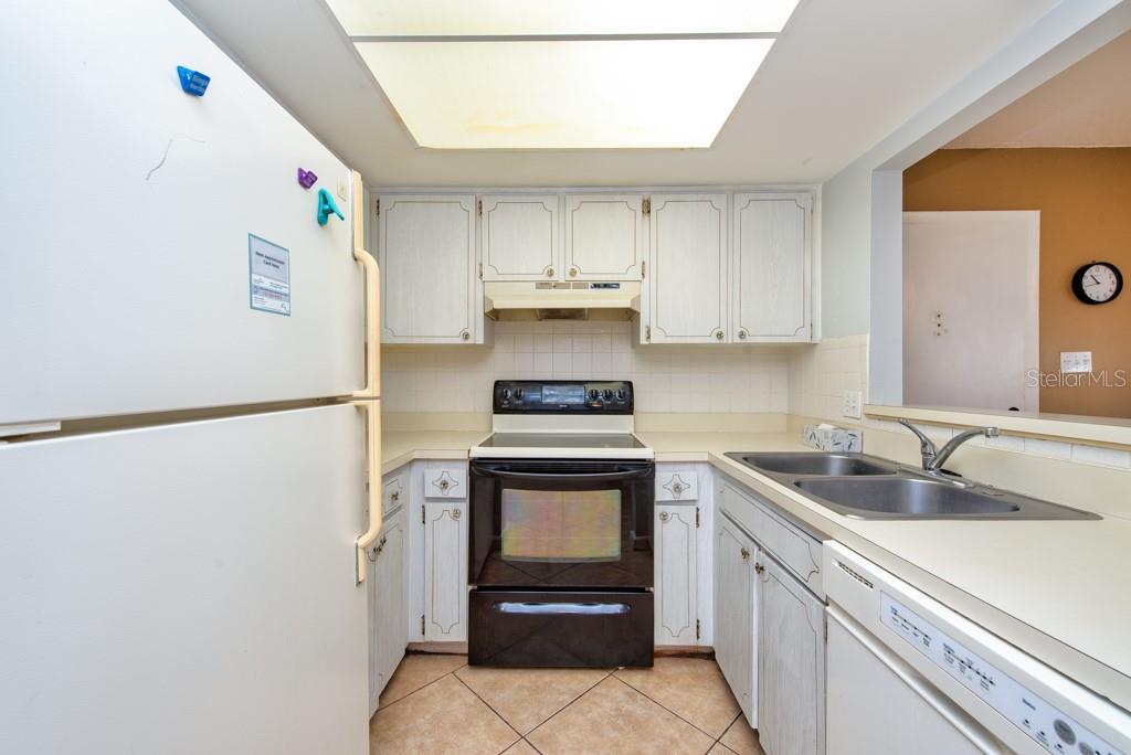 4826 MARINE PKWY #204 — photo 8