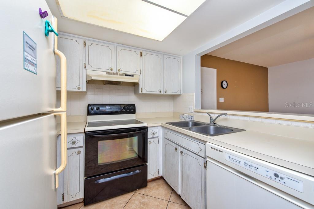 4826 MARINE PKWY #204 — photo 9