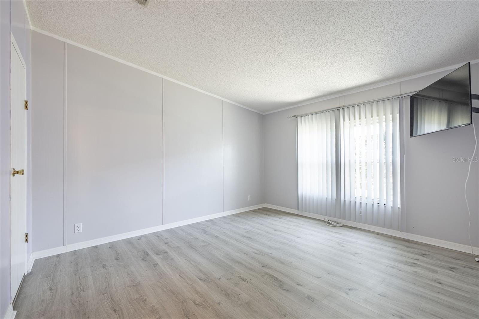 3111 SHORT LEAF ST — photo 28
