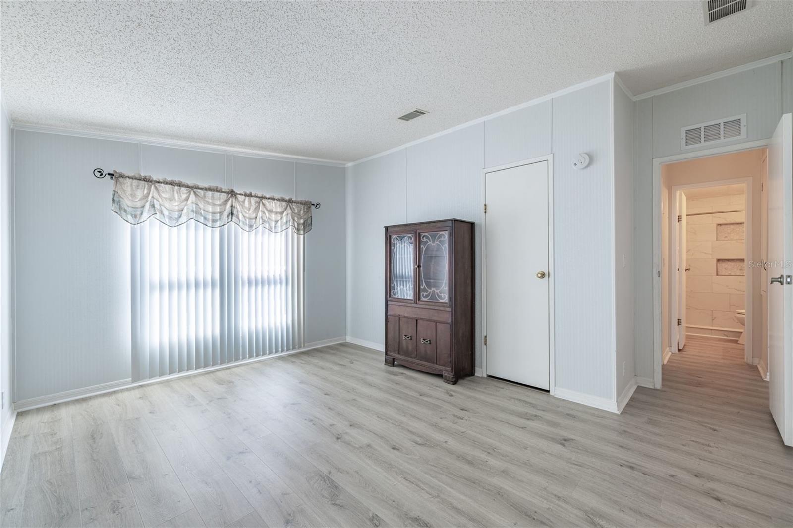 3111 SHORT LEAF ST — photo 26