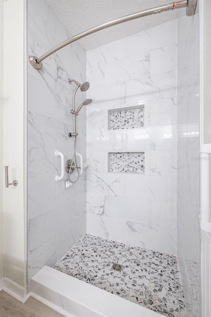 3111 SHORT LEAF ST — photo 25