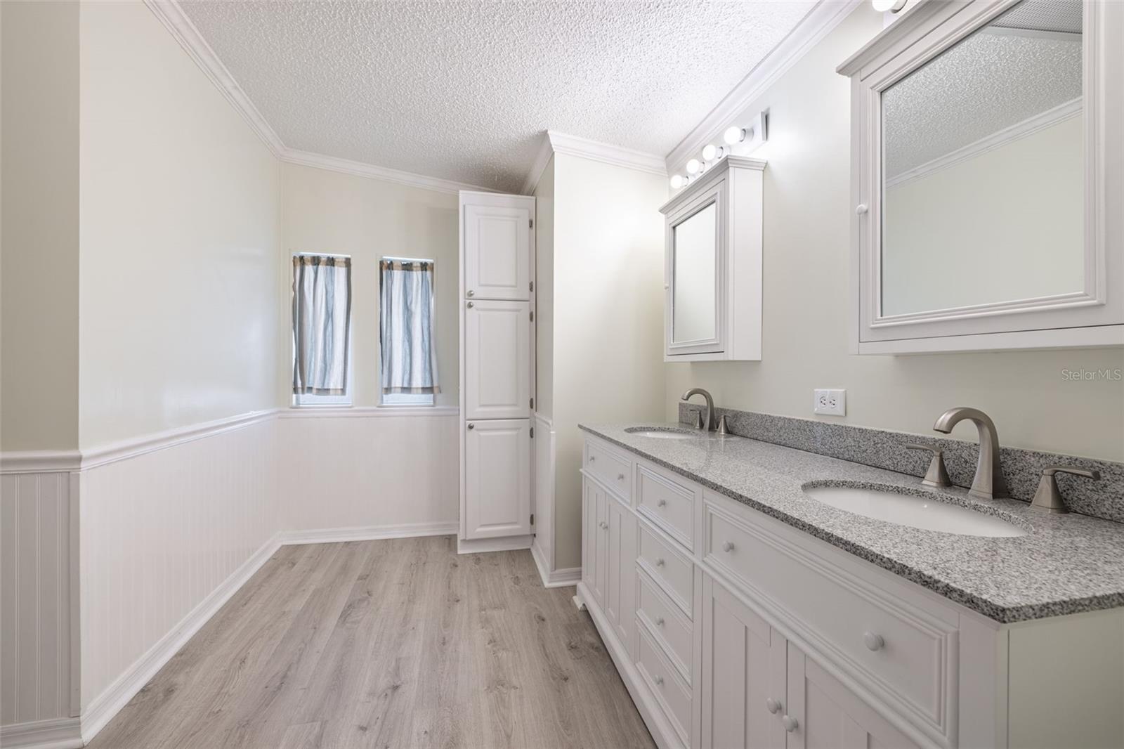 3111 SHORT LEAF ST — photo 24