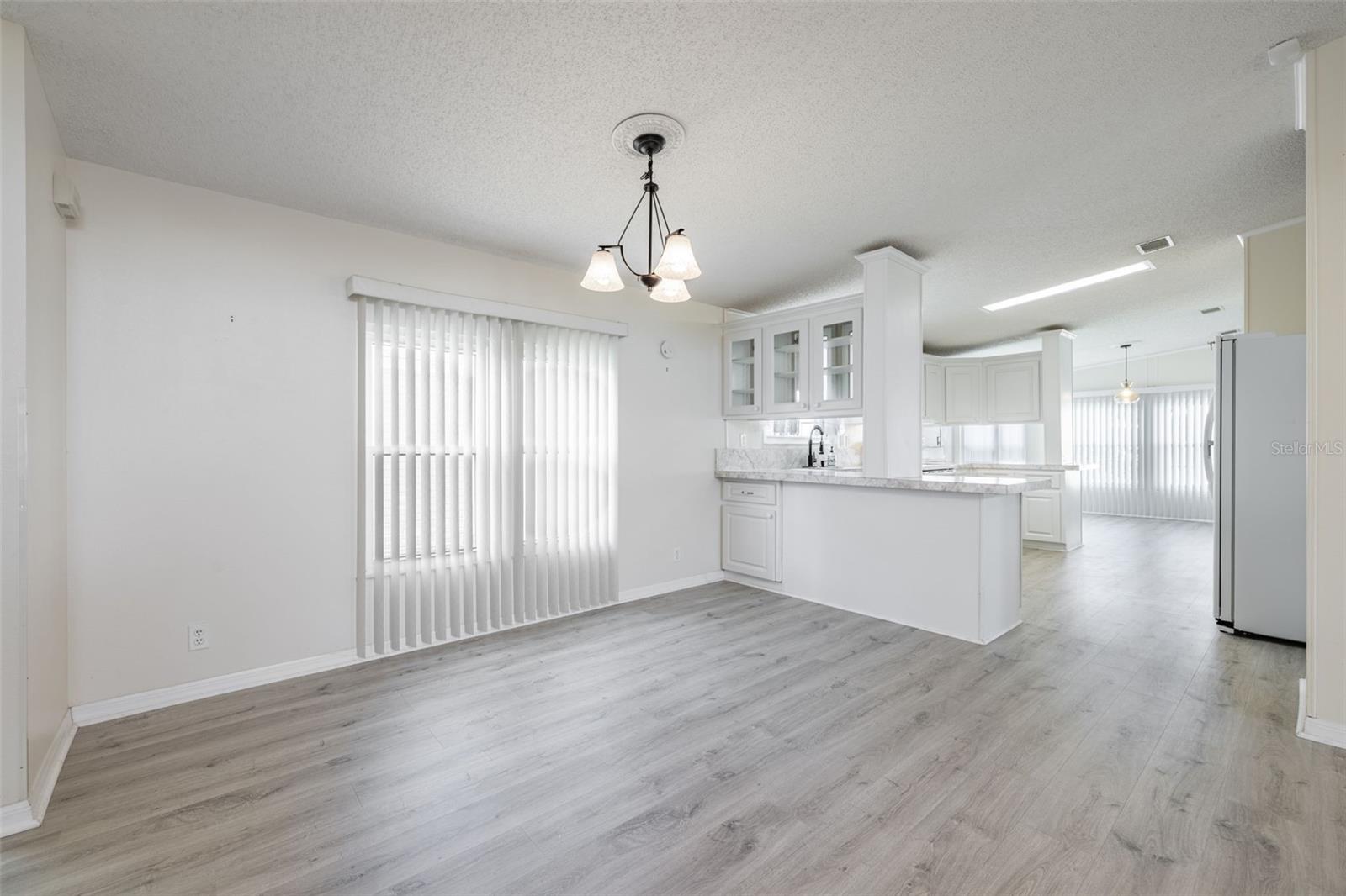 3111 SHORT LEAF ST — photo 13