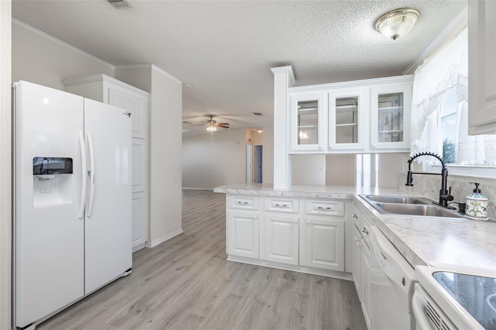3111 SHORT LEAF ST — photo 17