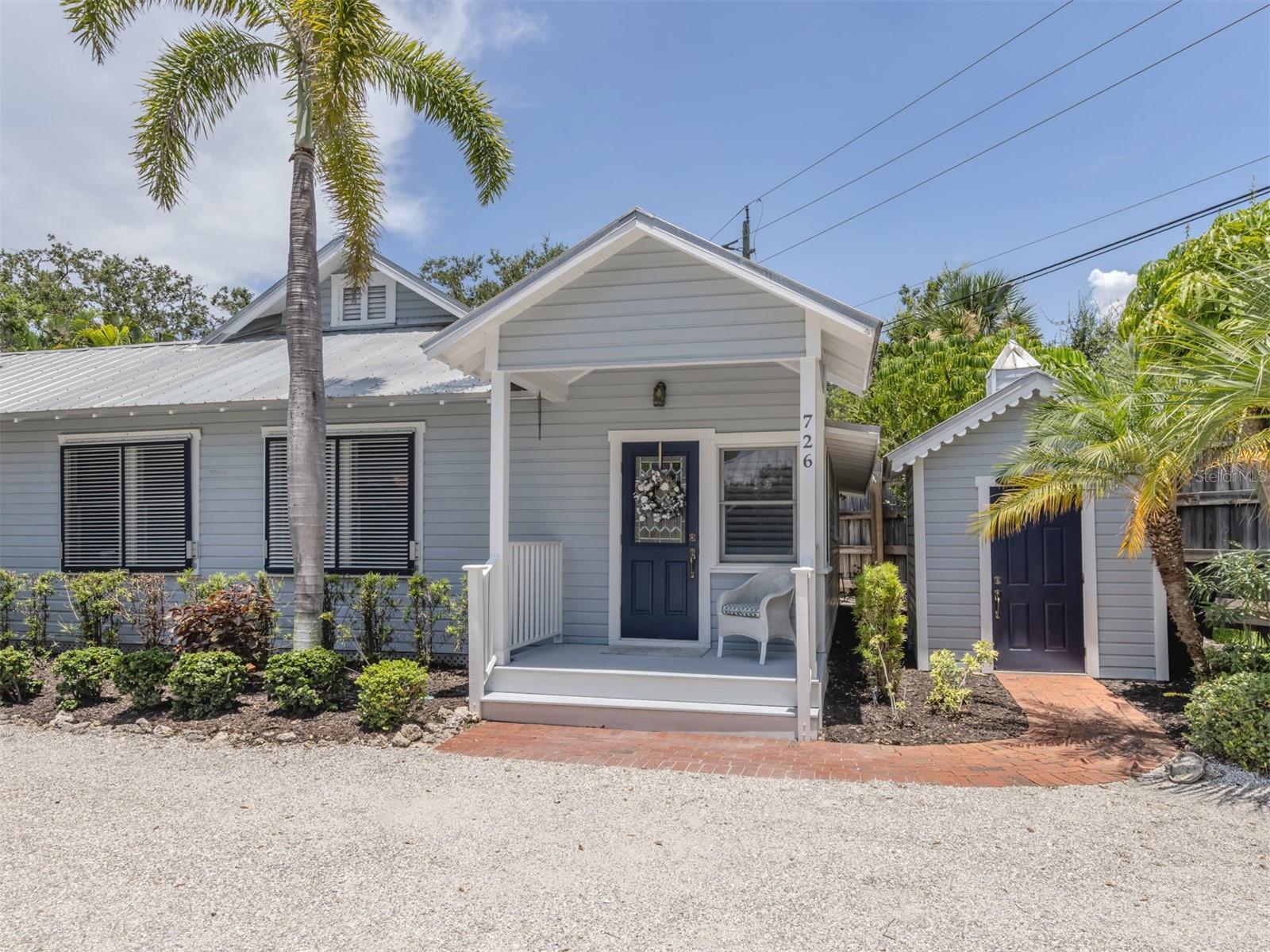 726 EAGLE POINT DR — photo 3