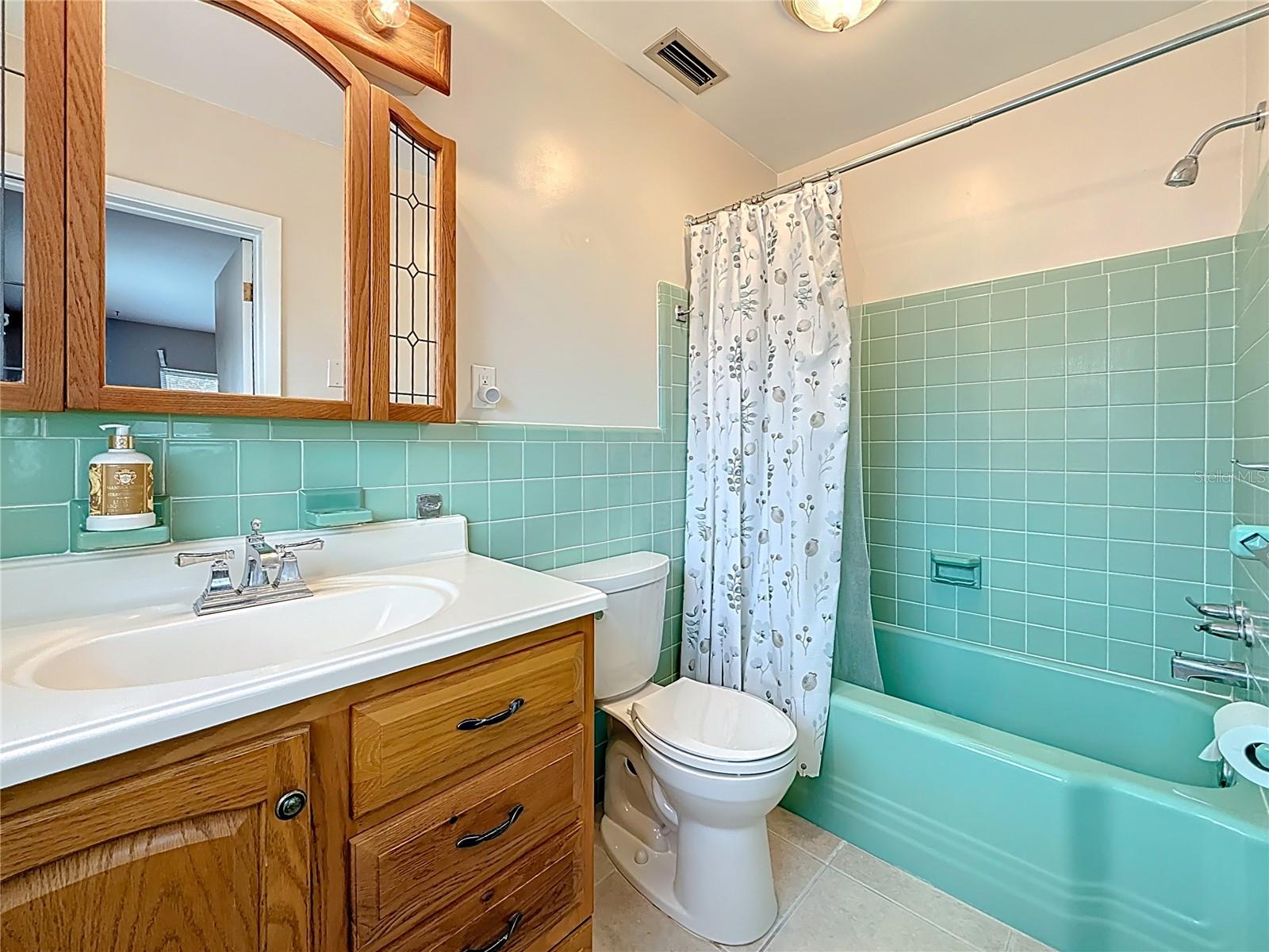 108 INDIAN ROCKS RD S — photo 32