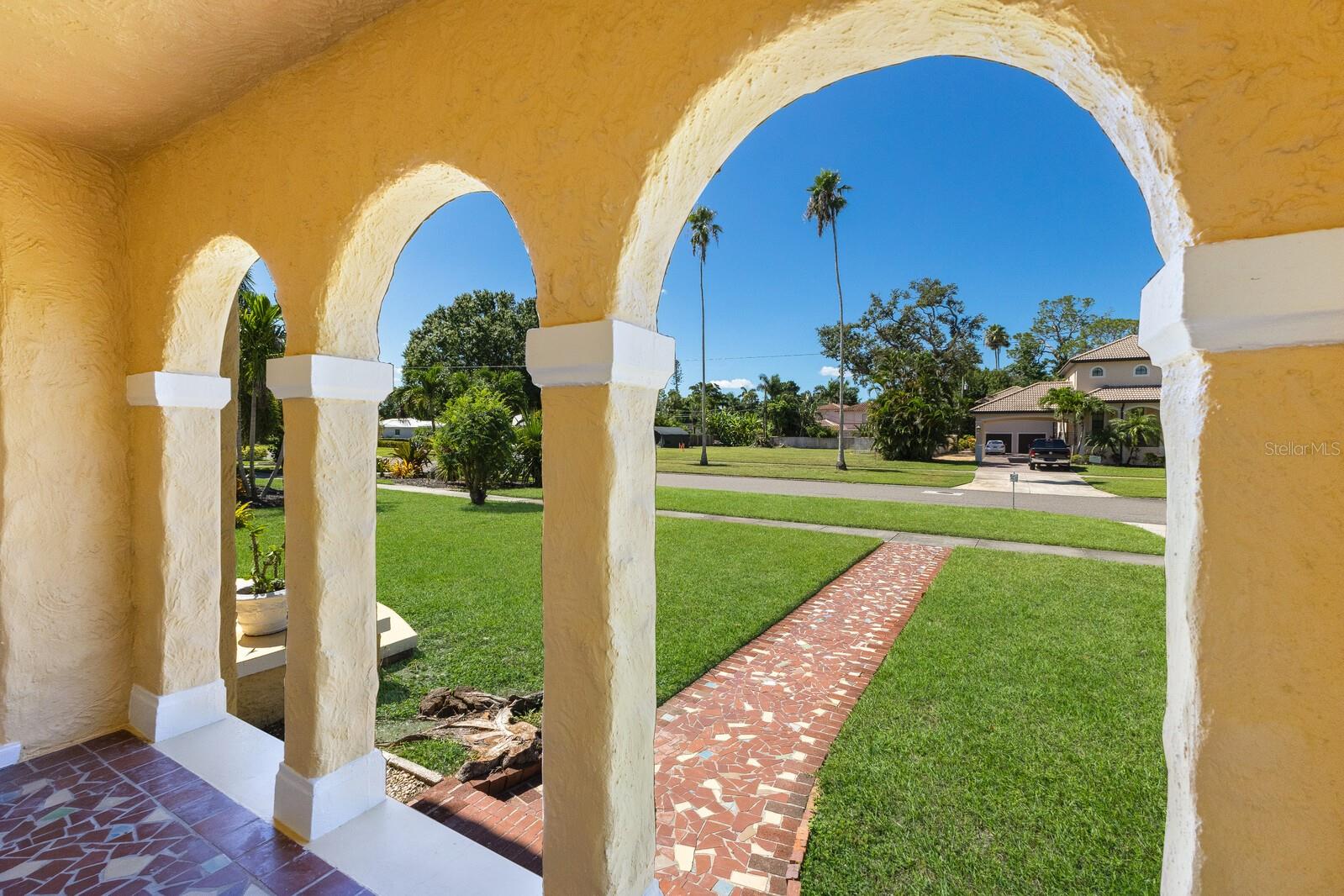 455 ACACIA DR — photo 2