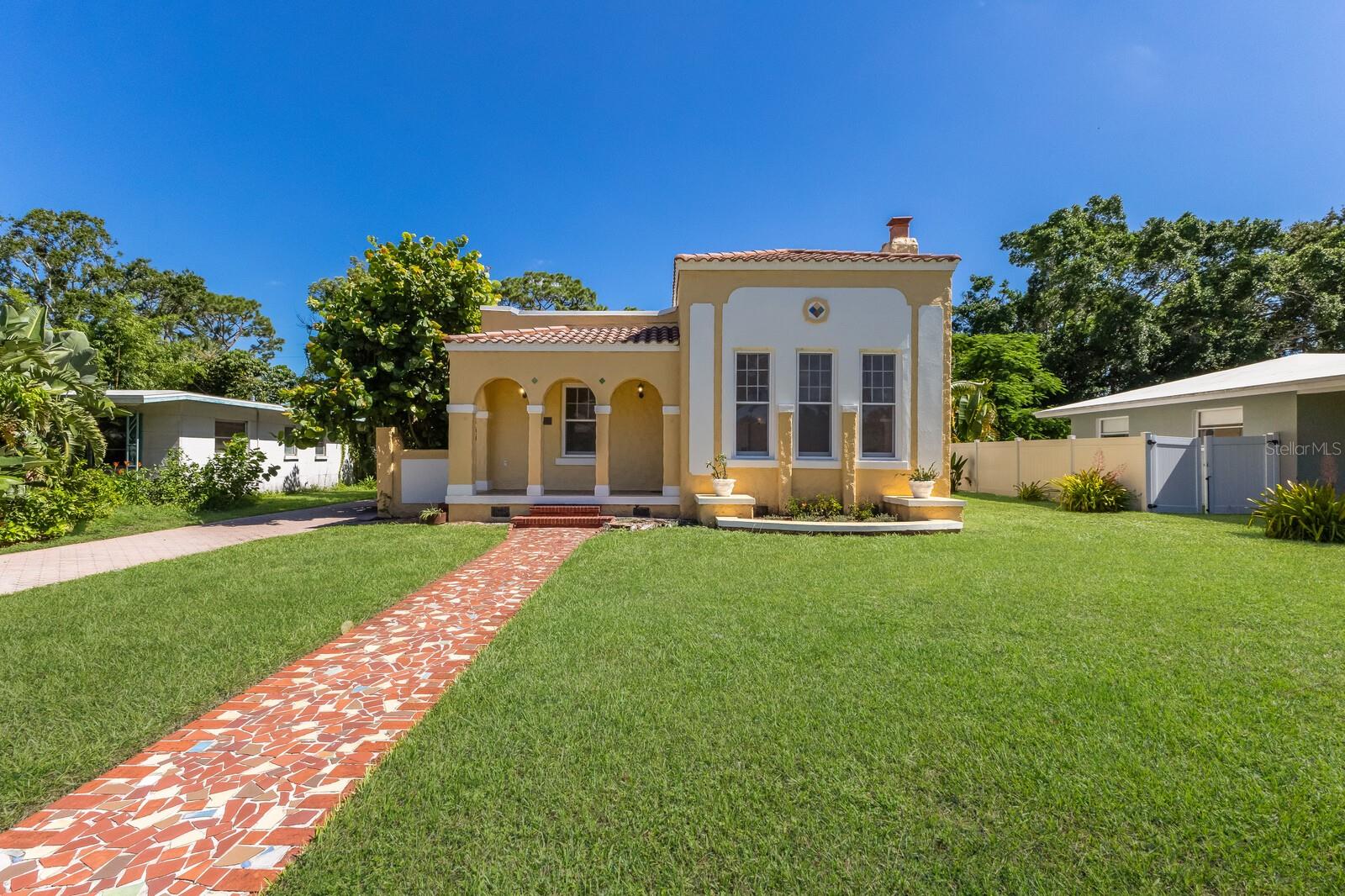 455 ACACIA DR — photo 50