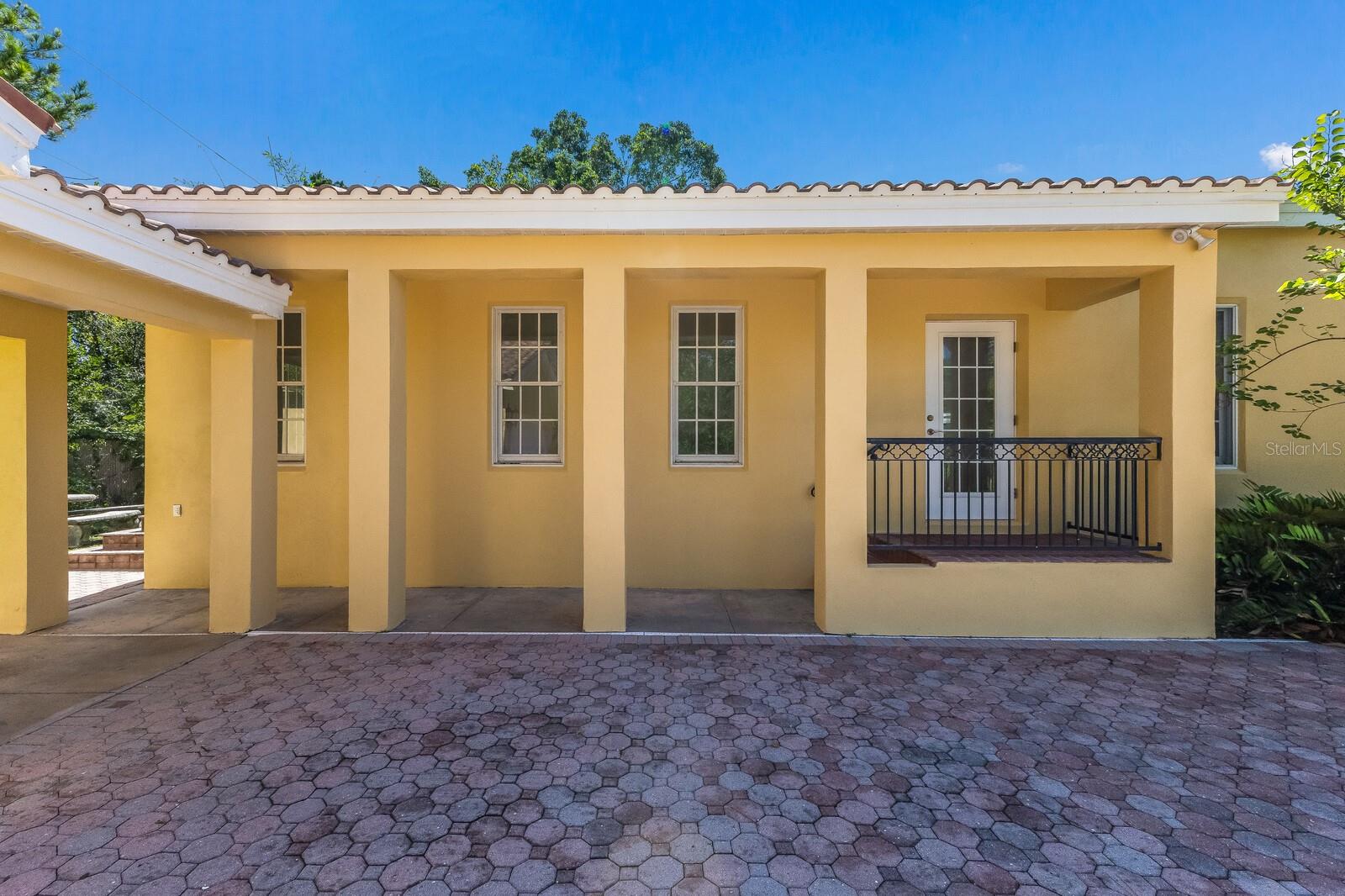 455 ACACIA DR — photo 42