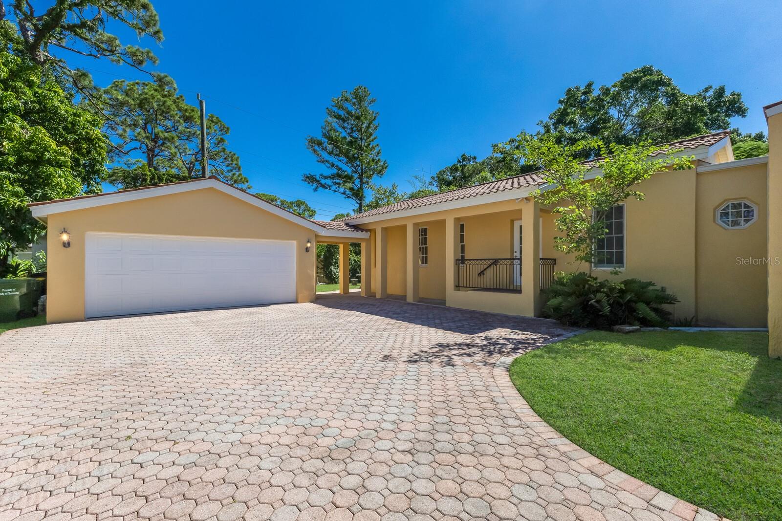 455 ACACIA DR — photo 43