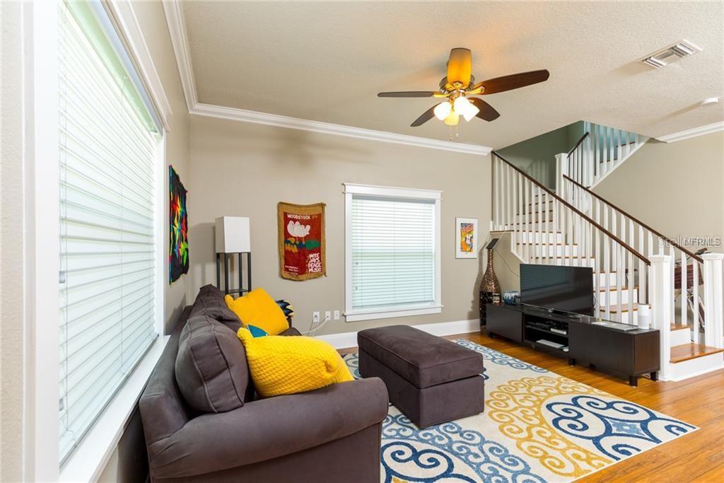 121 W GIDDENS AVE — photo 5