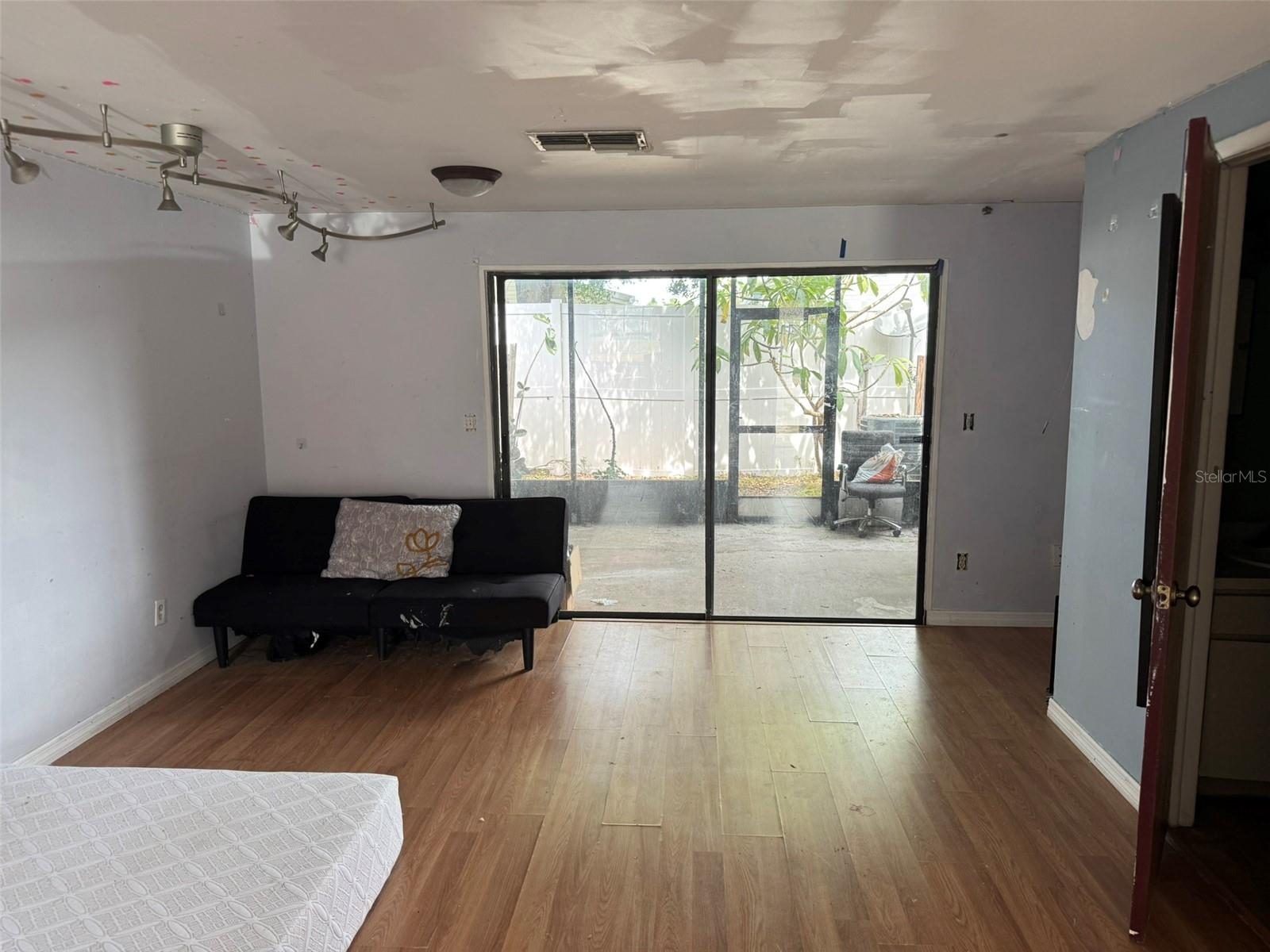 2811 S PINES DR #18 — photo 6