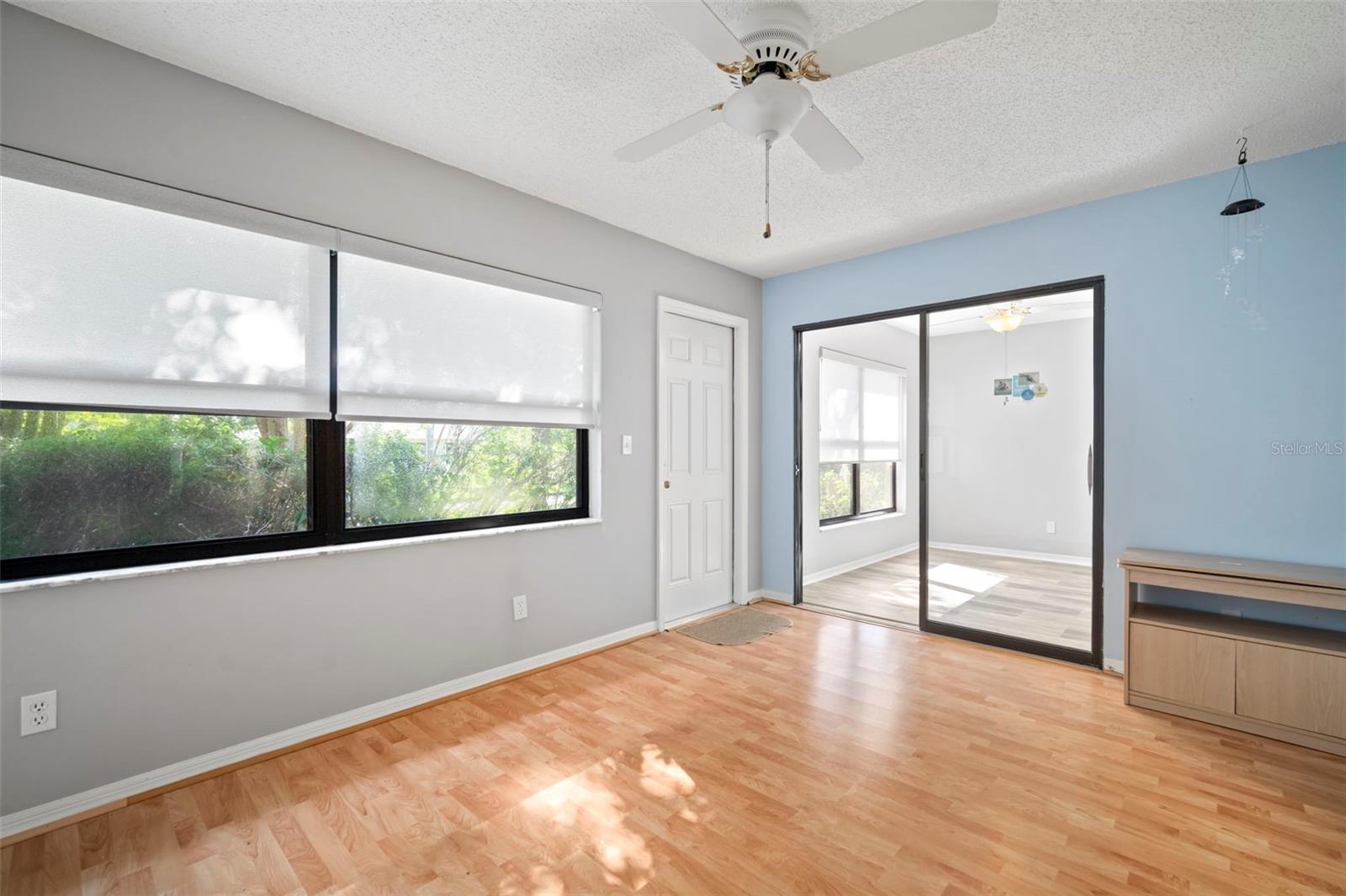 1609 LAUGHTON PL — photo 27