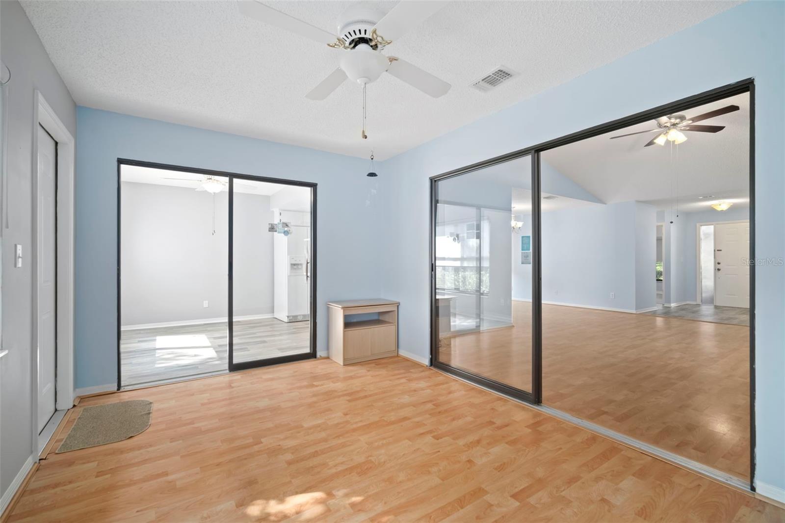 1609 LAUGHTON PL — photo 28