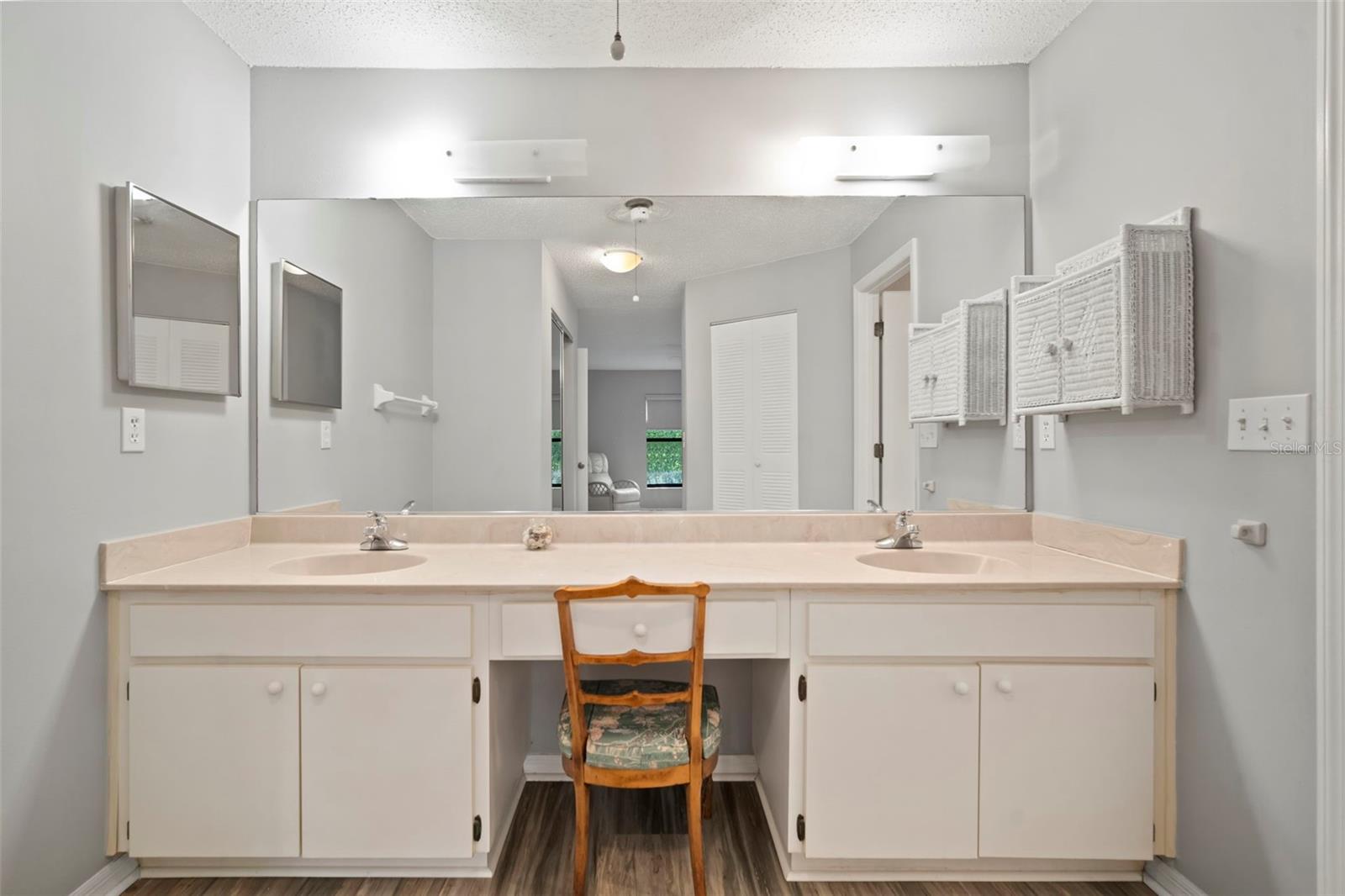 1609 LAUGHTON PL — photo 12