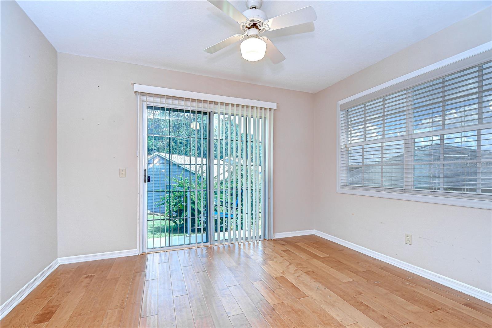 5912 NEWBERRY CT — photo 23