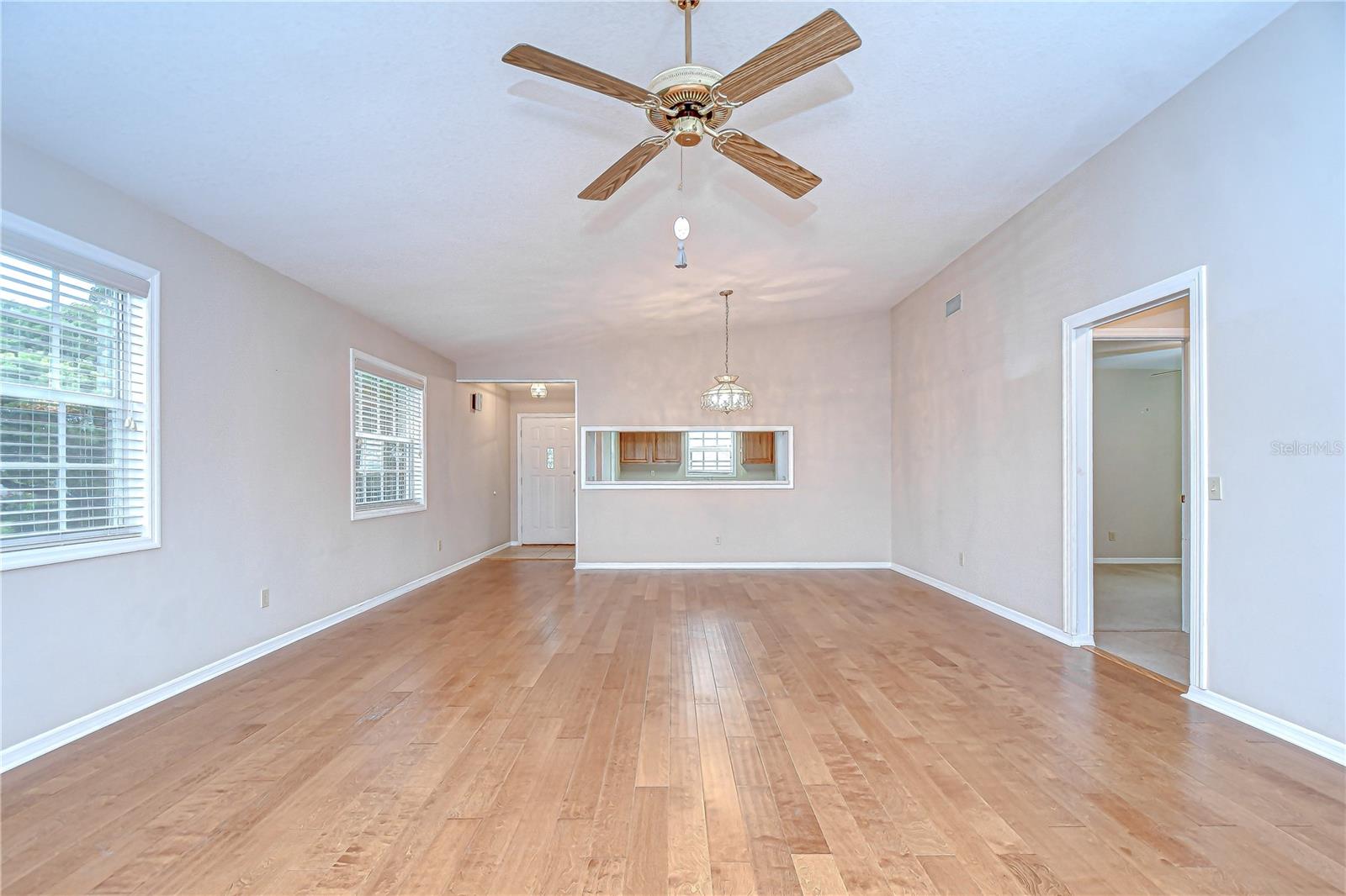 5912 NEWBERRY CT — photo 20