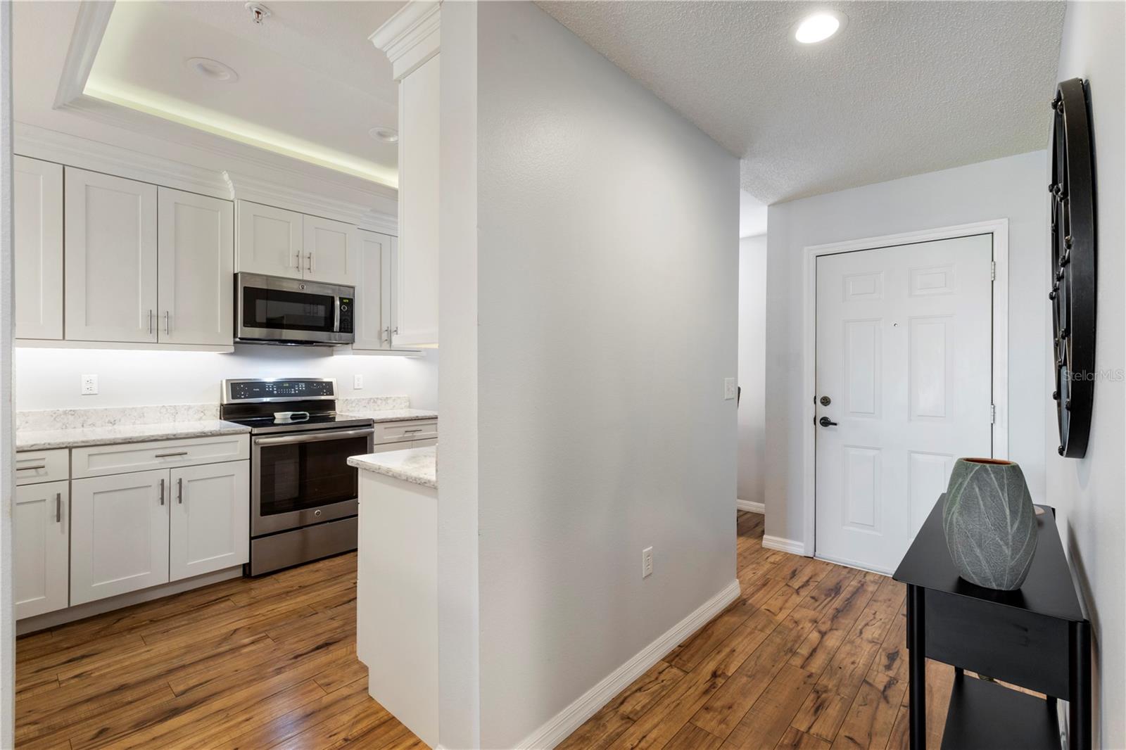 8750 OLDE HICKORY AVE #9103 — photo 3