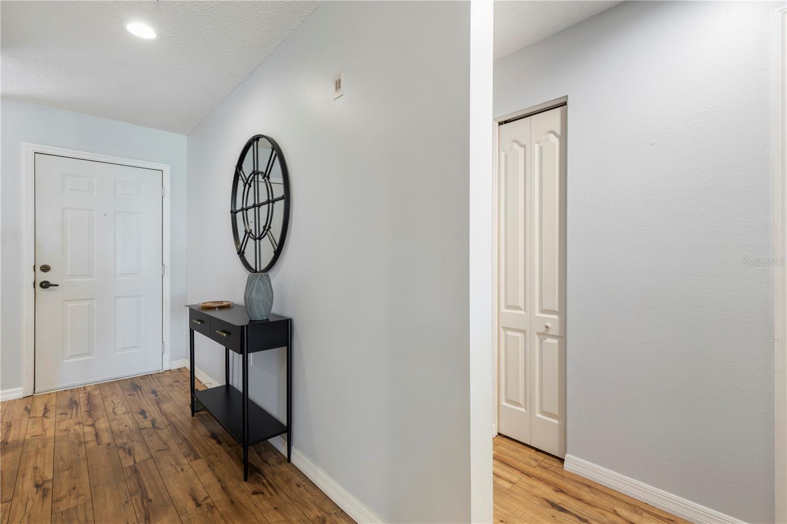 8750 OLDE HICKORY AVE #9103 — photo 4