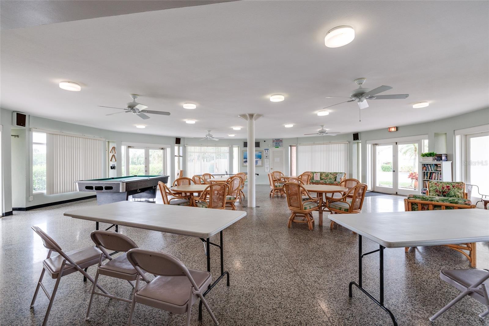 4580 OVERLOOK DR NE #190 — photo 36