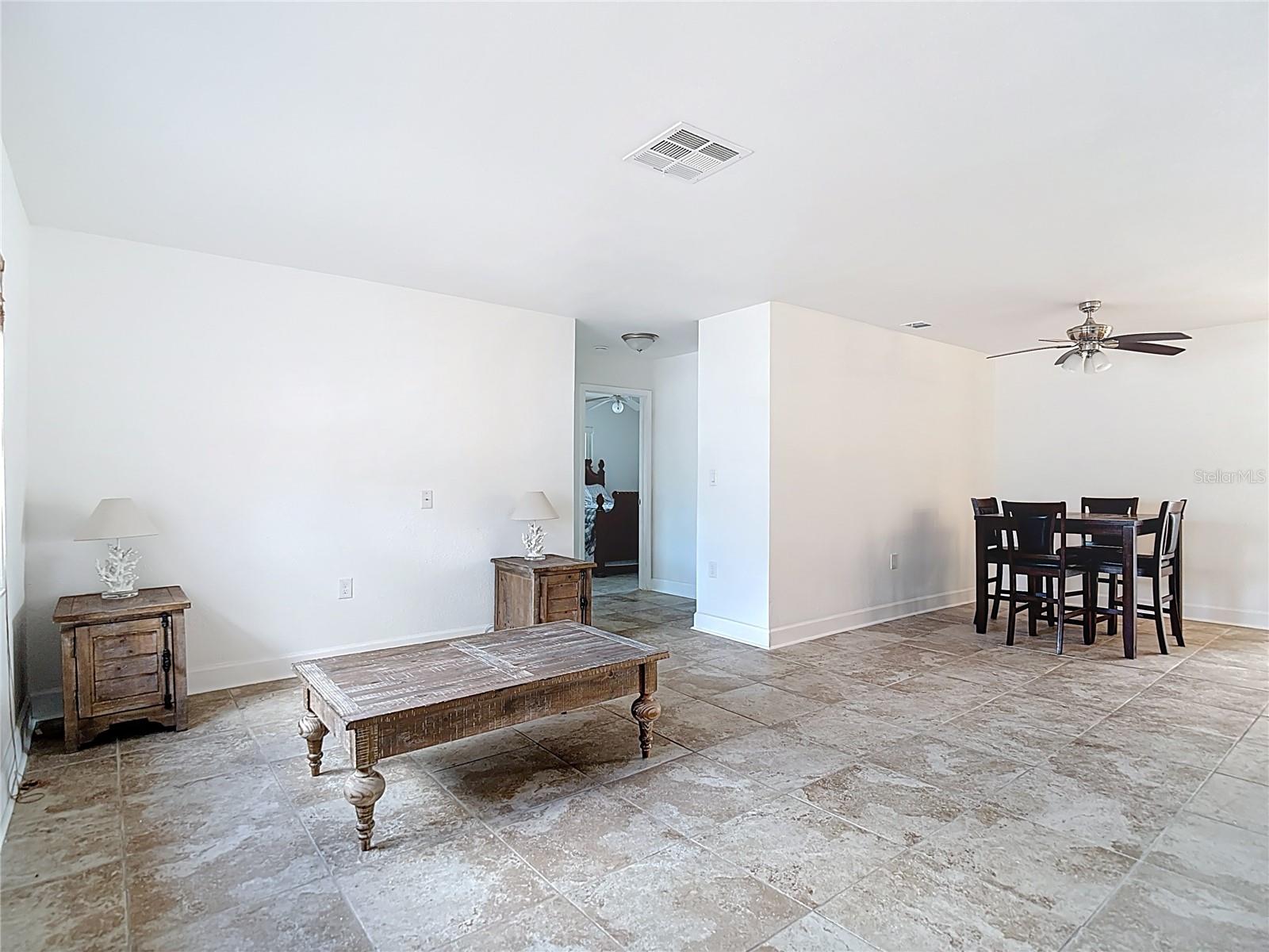 13816 VICTOR AVE — photo 7