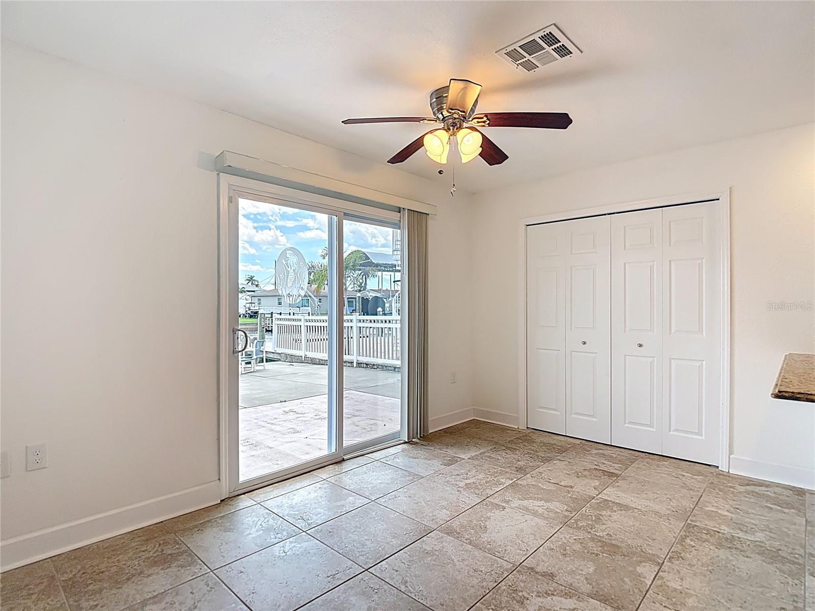 13816 VICTOR AVE — photo 30