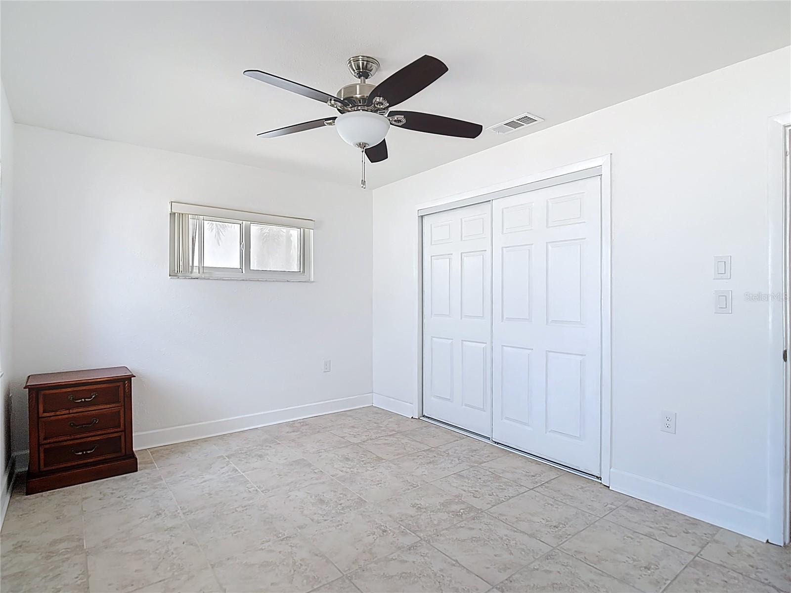 13816 VICTOR AVE — photo 17