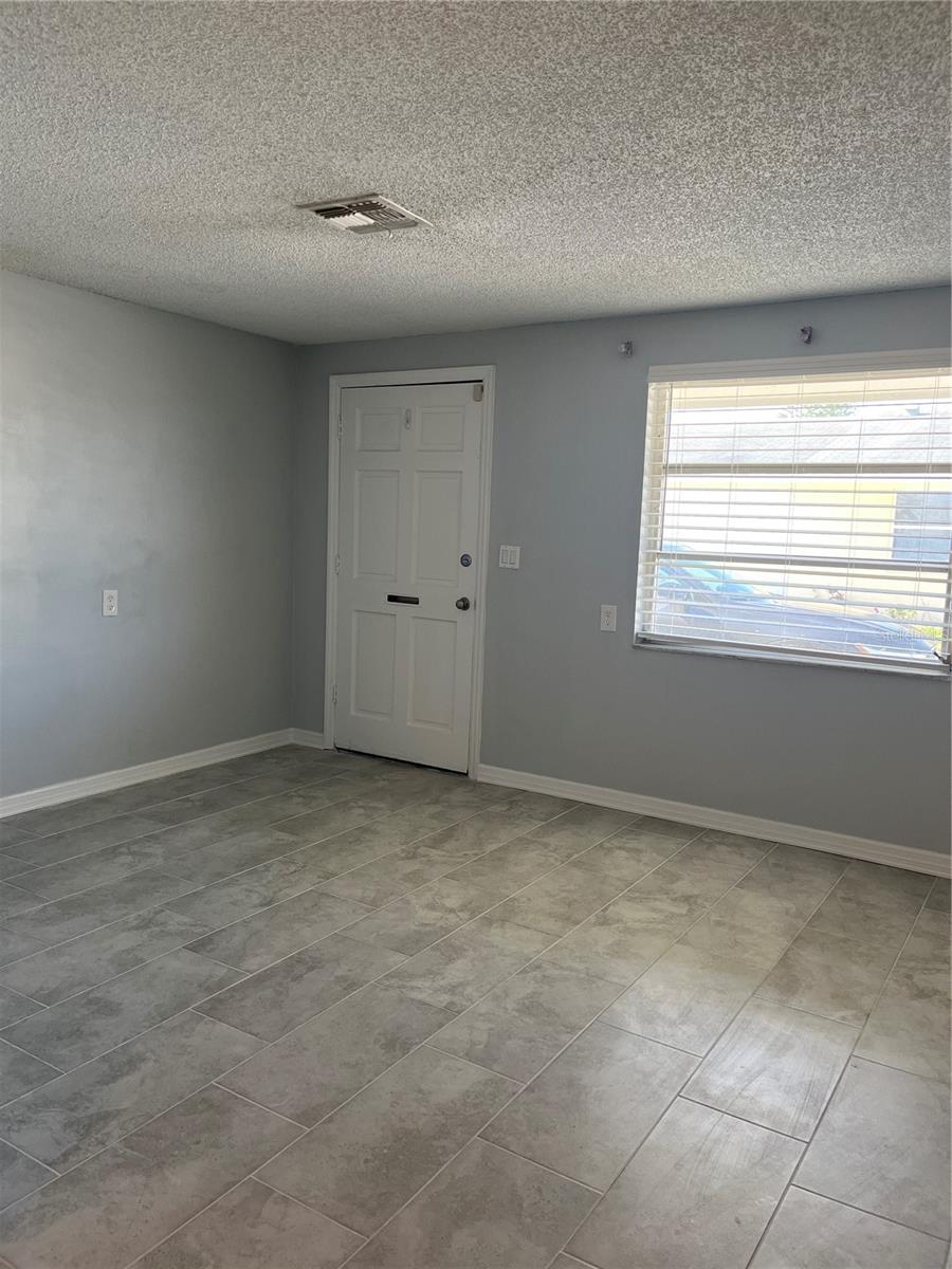 4945 ELKNER ST — photo 2