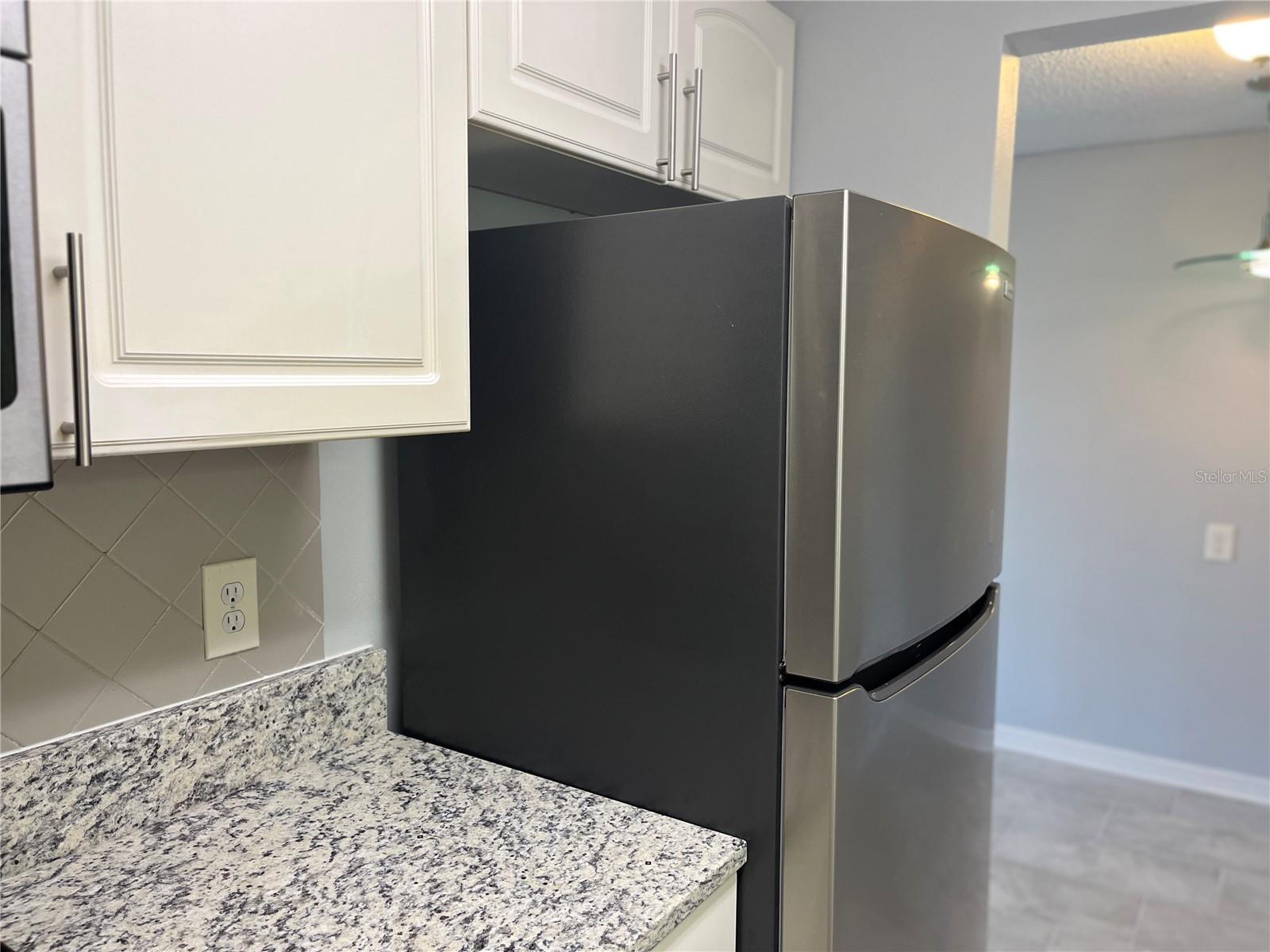 4945 ELKNER ST — photo 11
