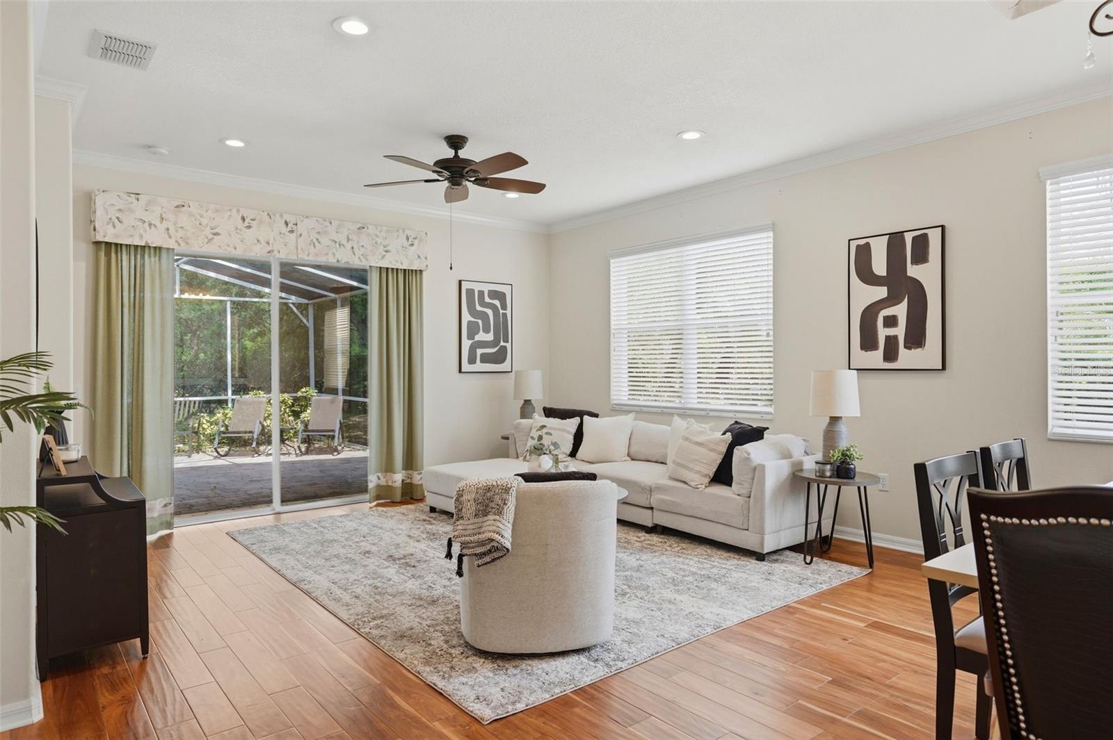 8005 SHADDOCK PL — photo 2