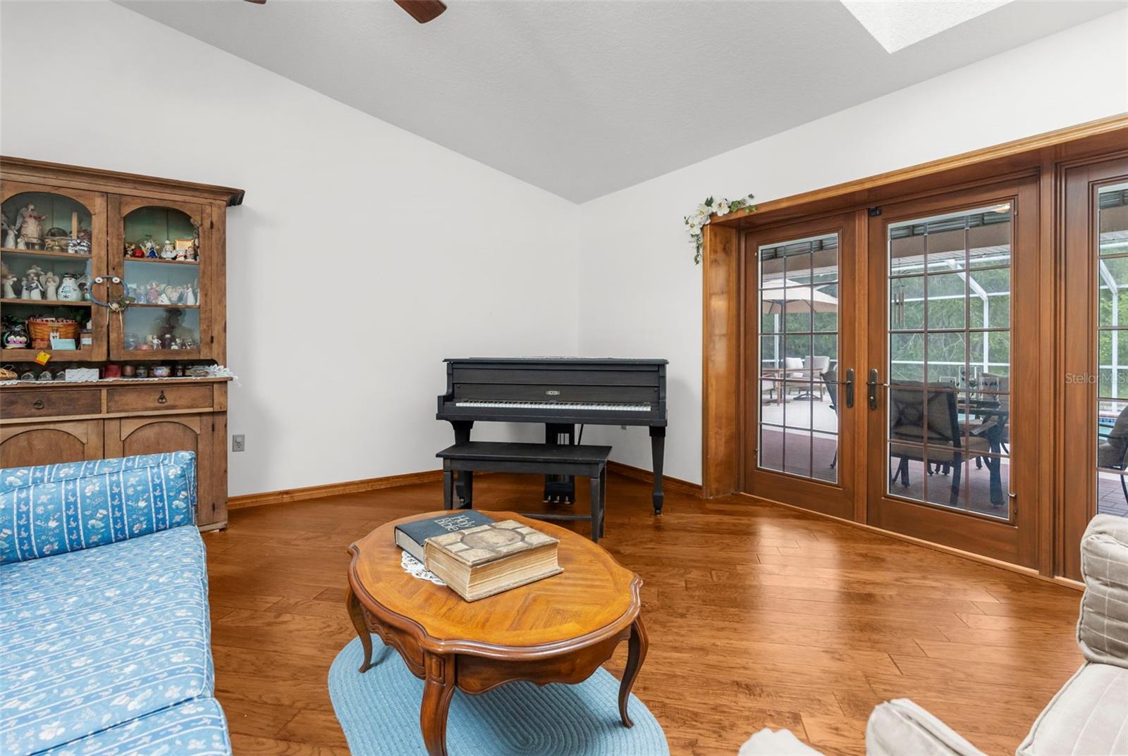 17131 DALBERG DR — photo 16