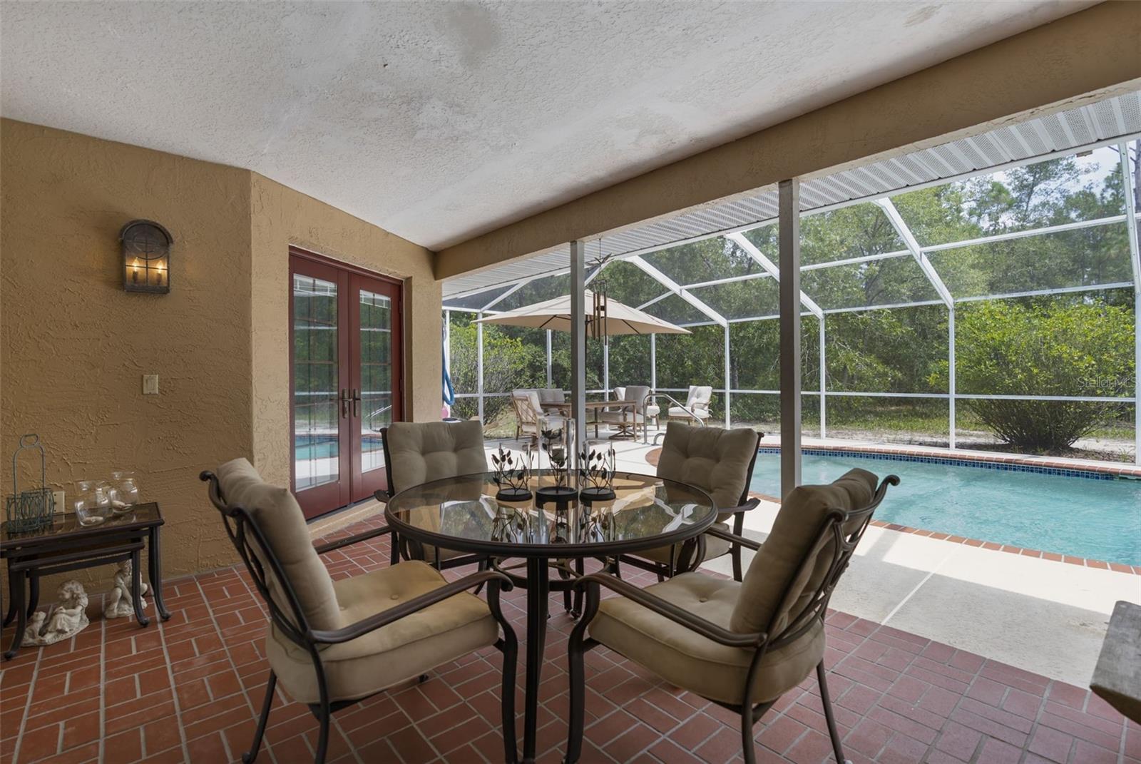 17131 DALBERG DR — photo 32